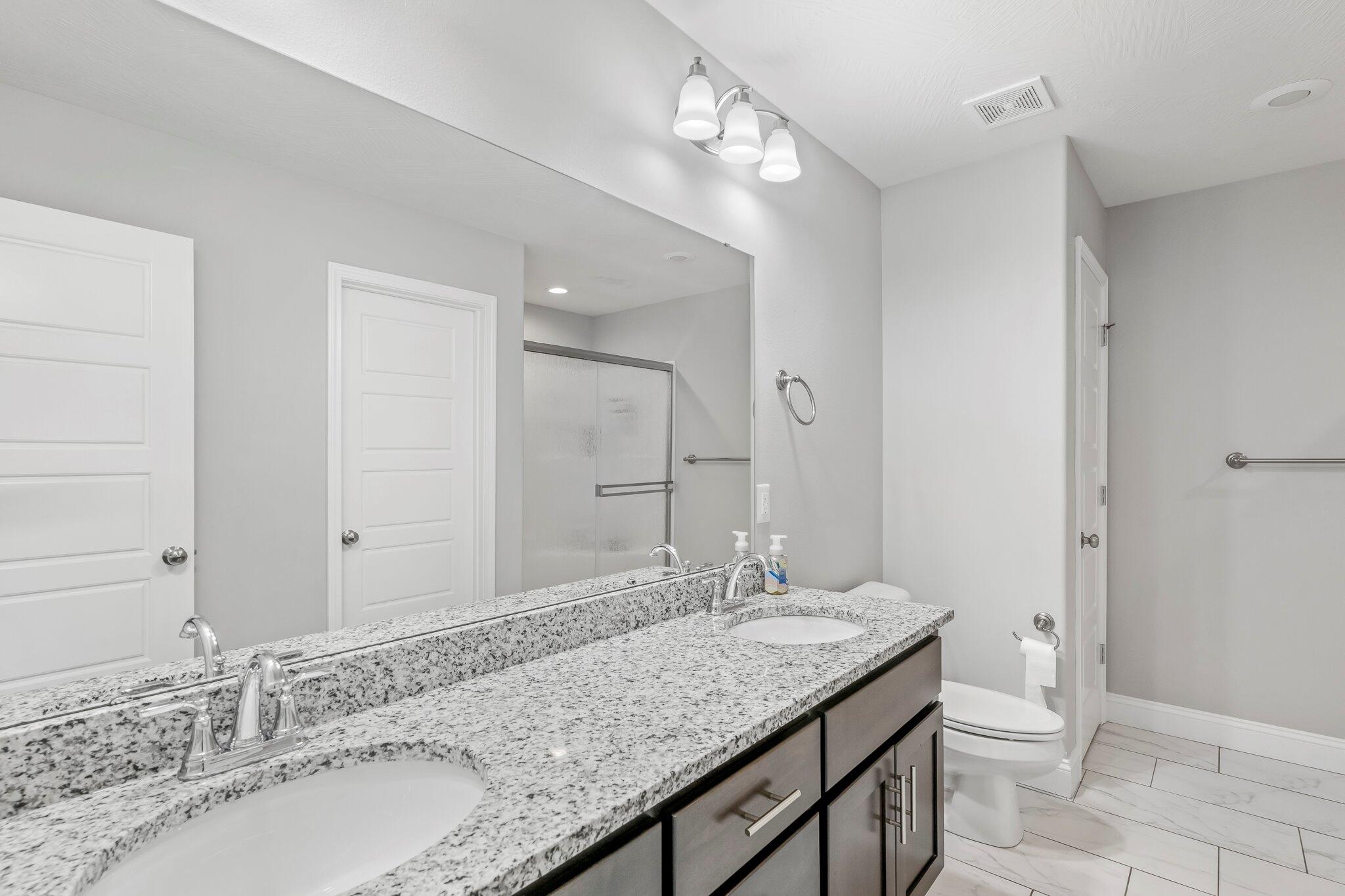 1648 North Old Castle Road Property Photo 16