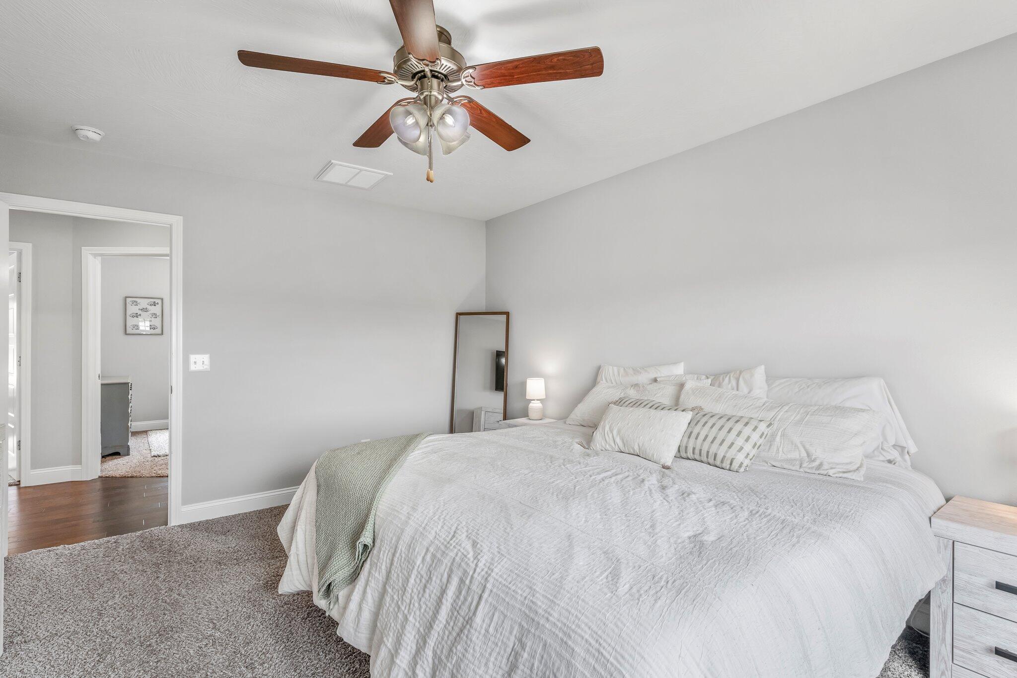 1648 North Old Castle Road Property Photo 19