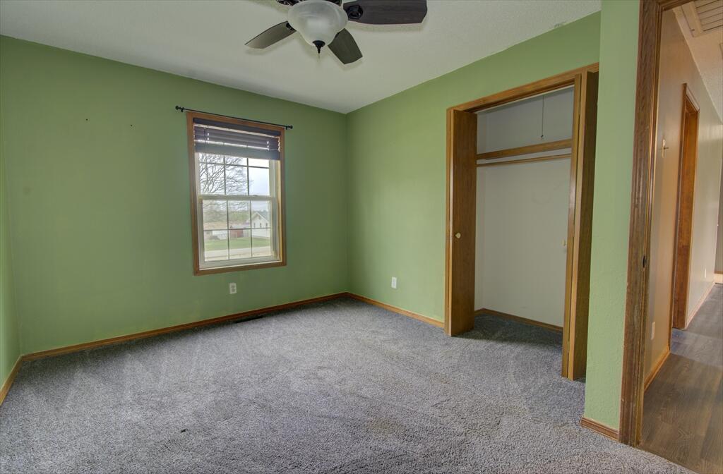 119 West New Melville Road Property Photo 8