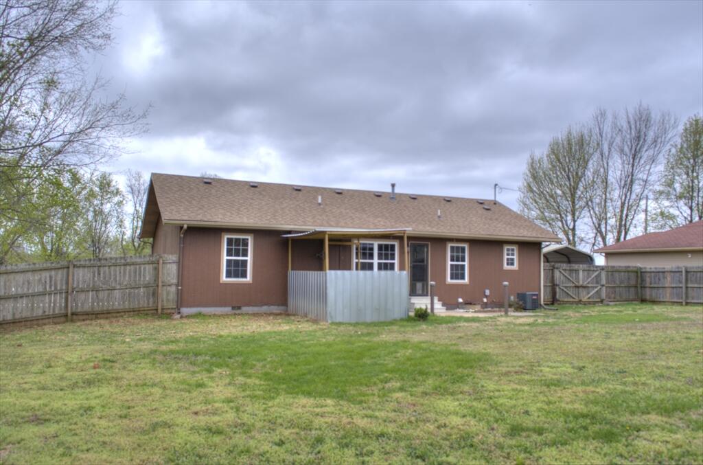 119 West New Melville Road Property Photo 13