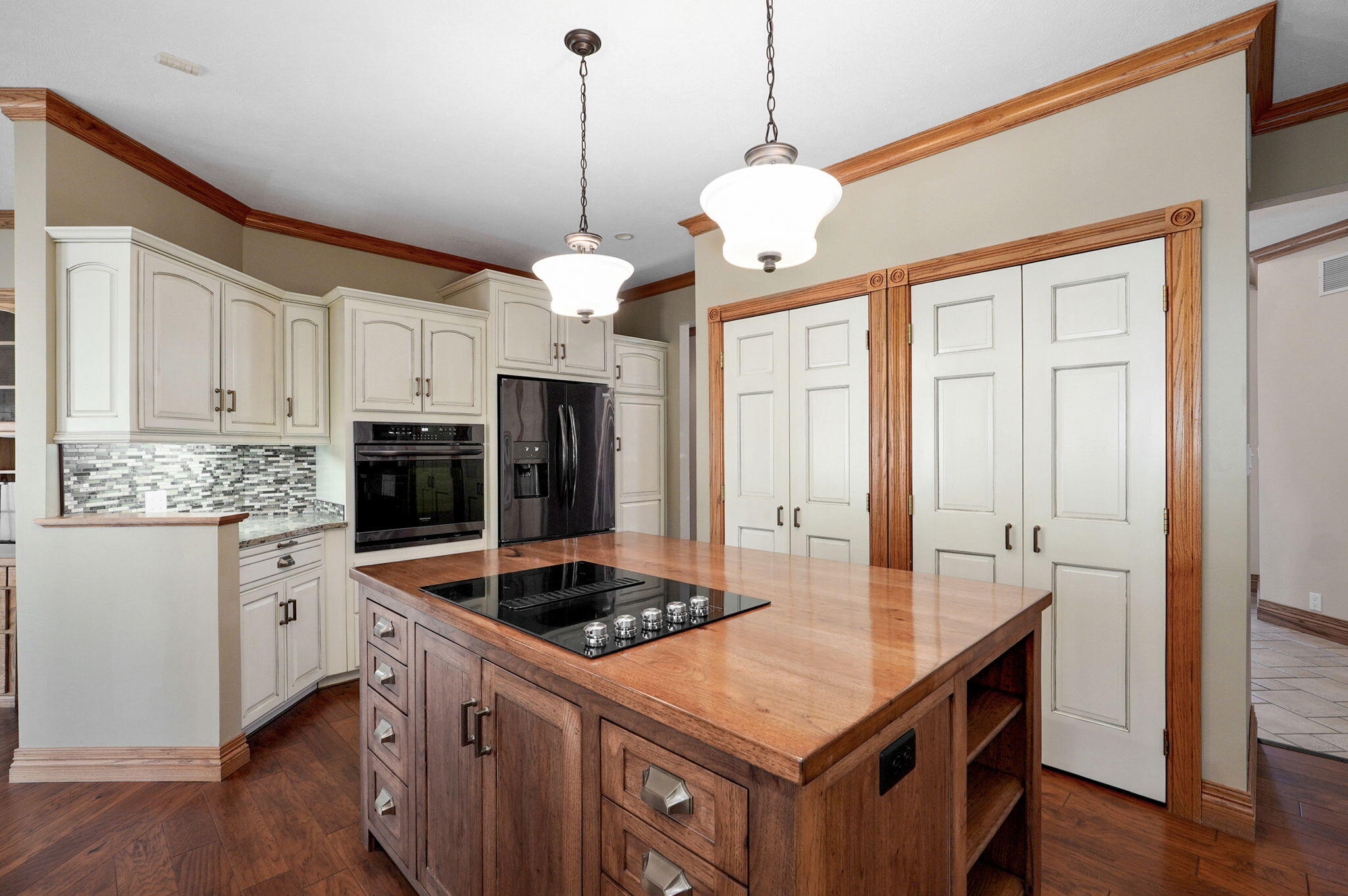 1005 Pine Avenue Property Photo 19