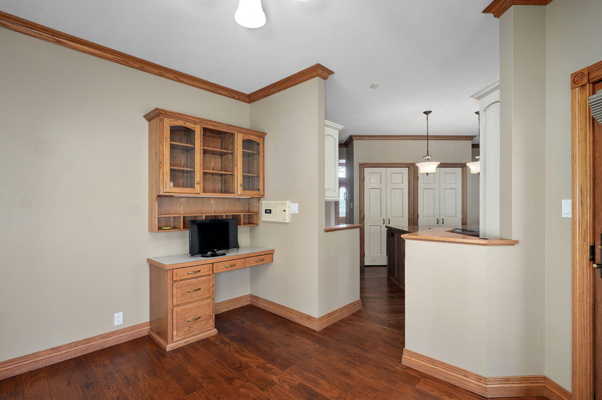 1005 Pine Avenue Property Photo 24