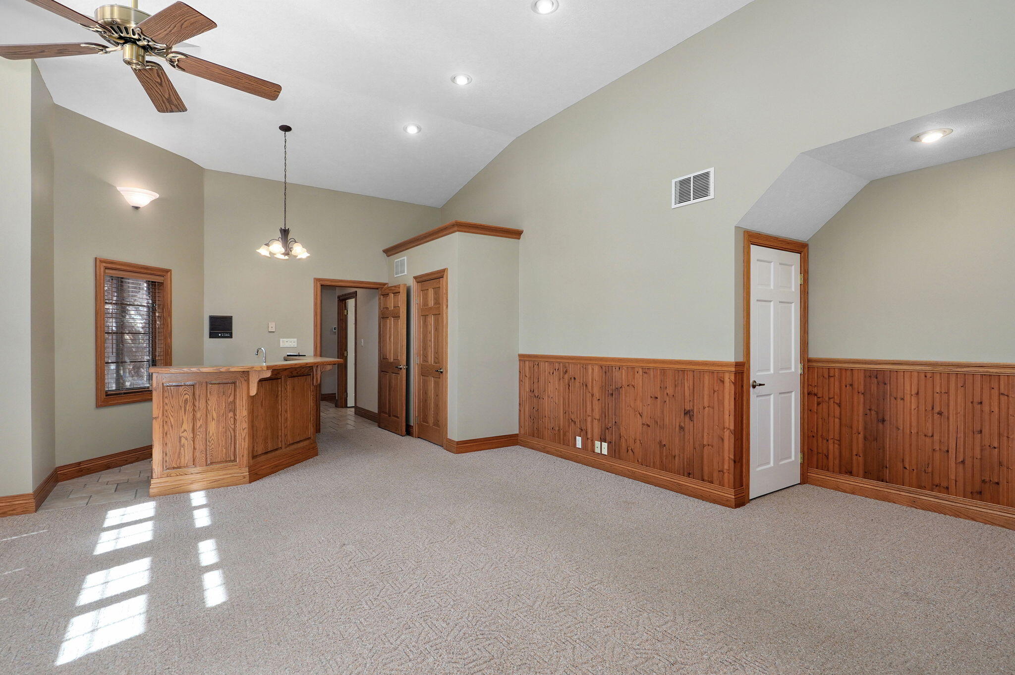 1005 Pine Avenue Property Photo 27