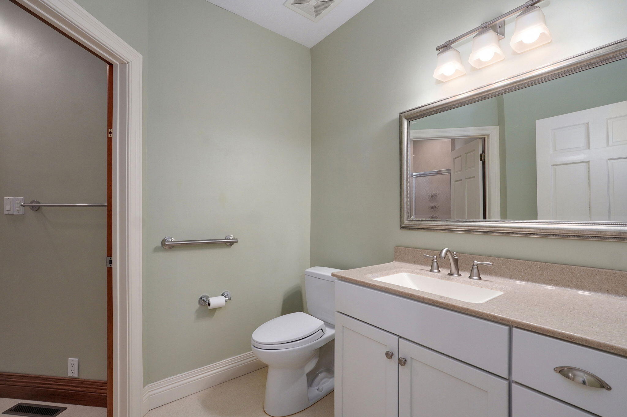 1005 Pine Avenue Property Photo 45