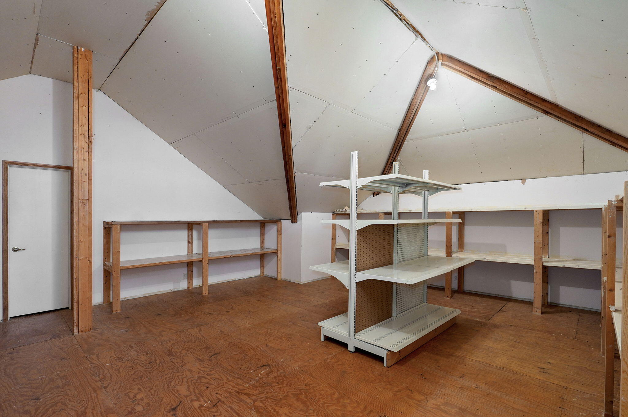 1005 Pine Avenue Property Photo 56