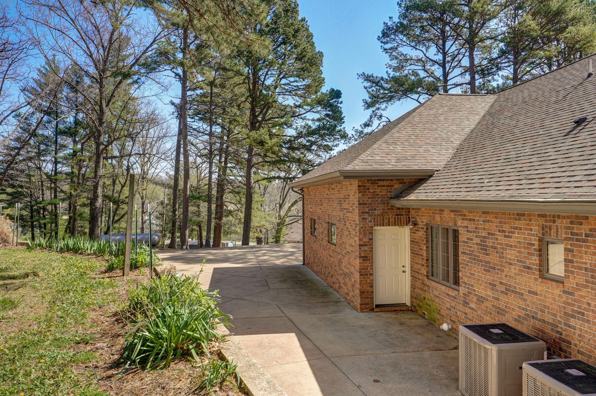 1005 Pine Avenue Property Photo 62
