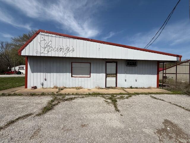 212 South Main Street Property Photo 1