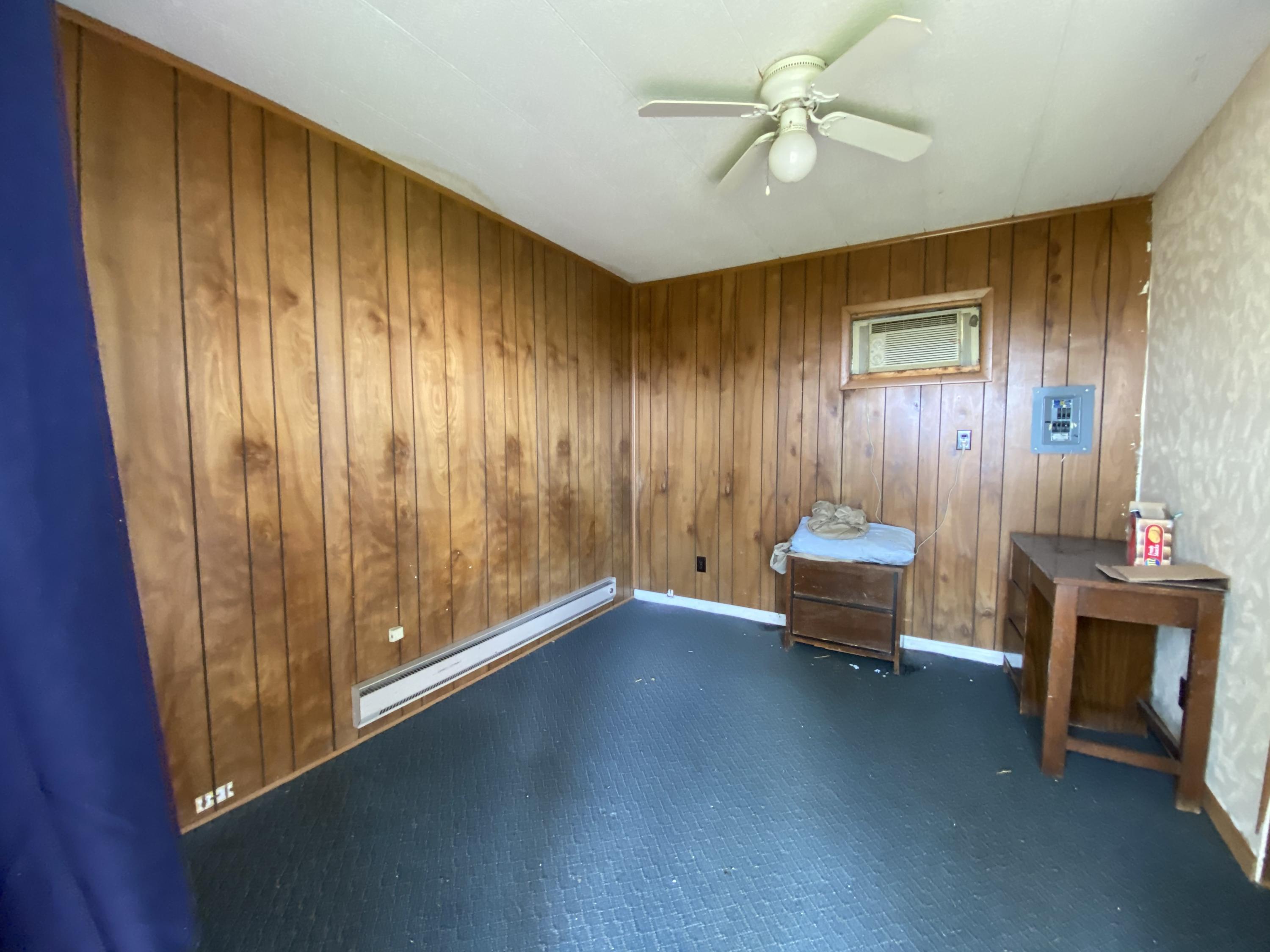 212 South Main Street Property Photo 36