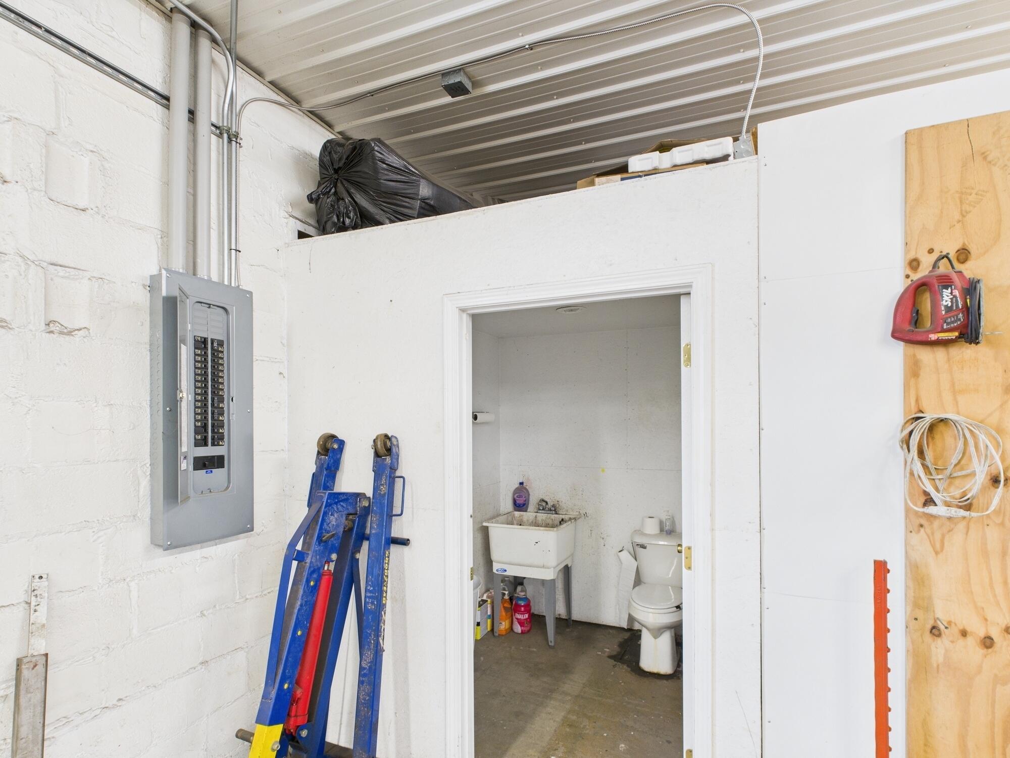 115 Cedar Street Street Property Photo 18