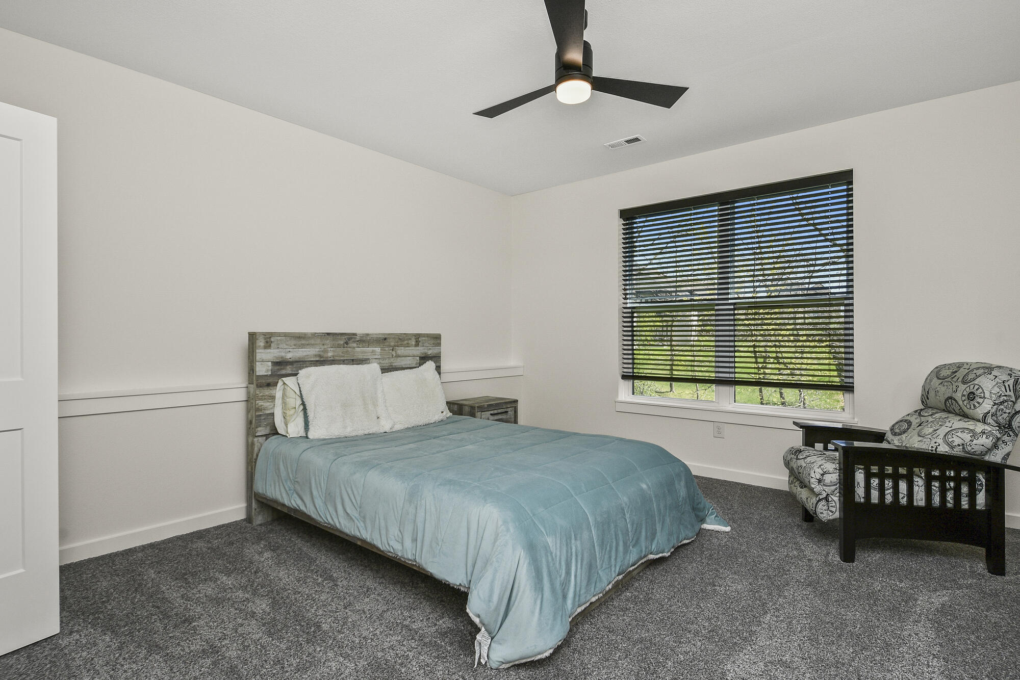6038 South Maryland Avenue Property Photo 52