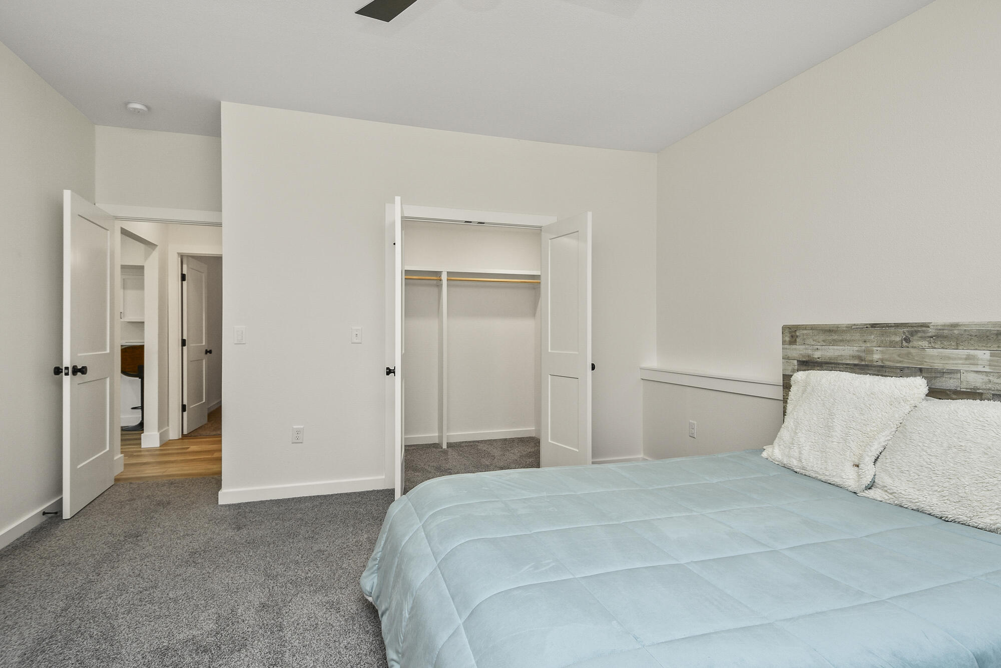 6038 South Maryland Avenue Property Photo 54