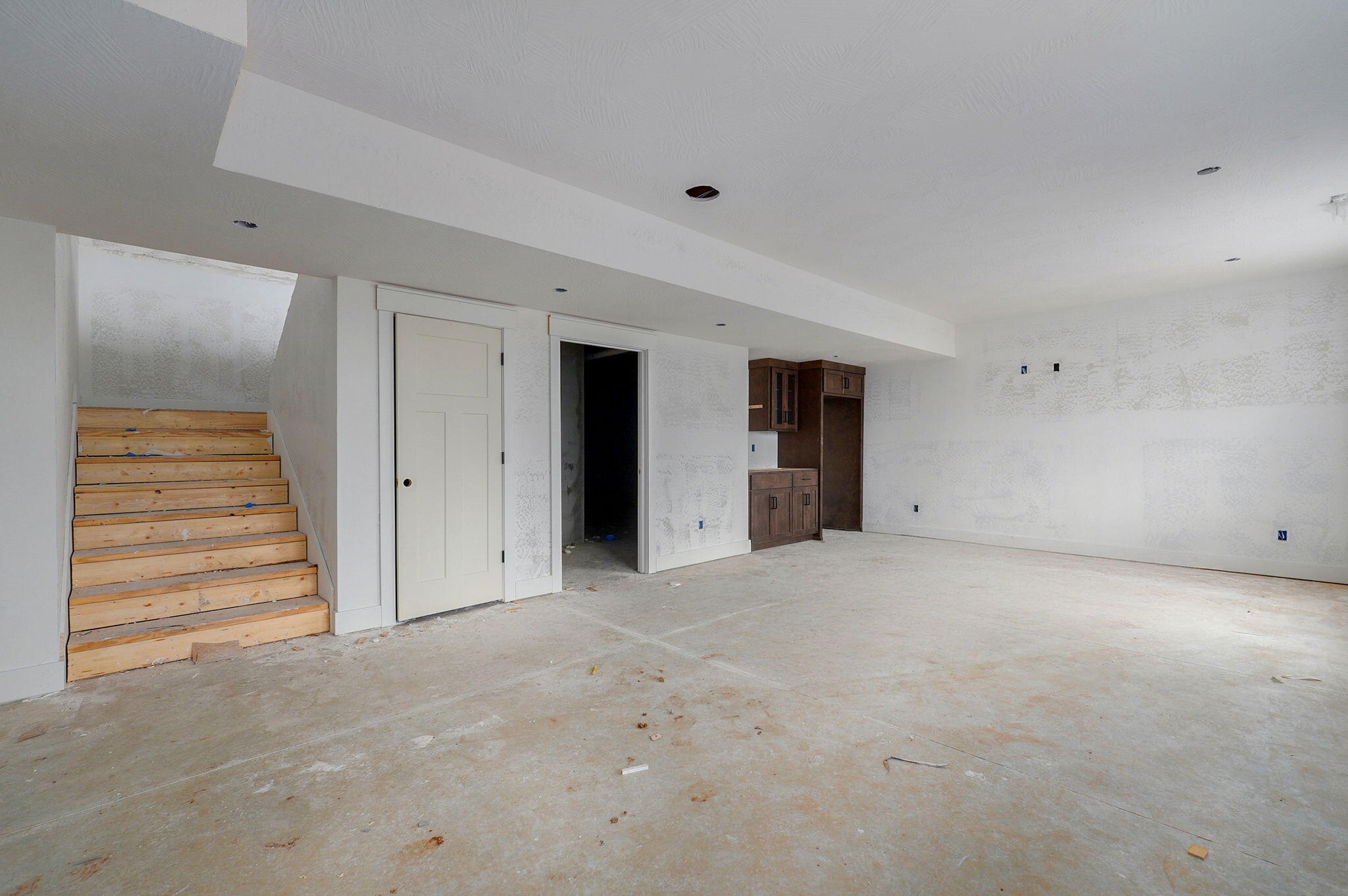 2913 West Edward Street Property Photo 16