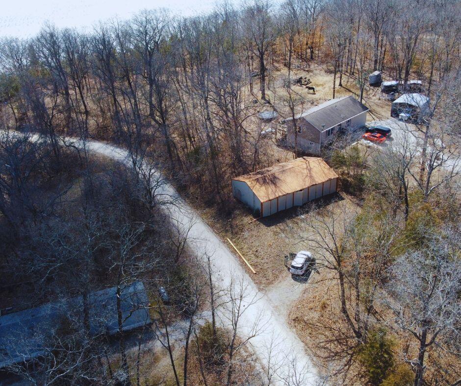 31 Walleye Point Drive Property Photo 3