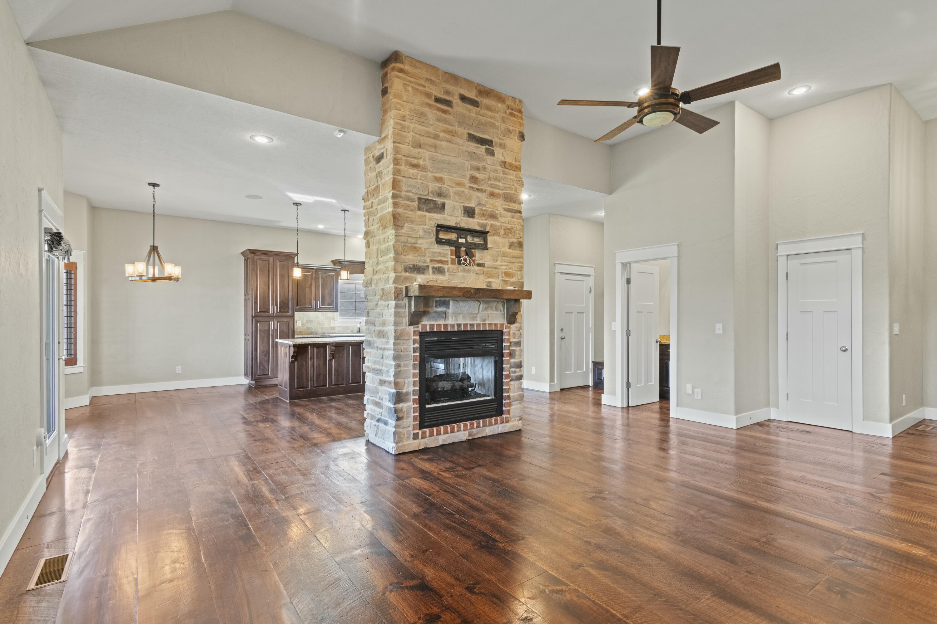 4359 East Summer Set Court Property Photo 7