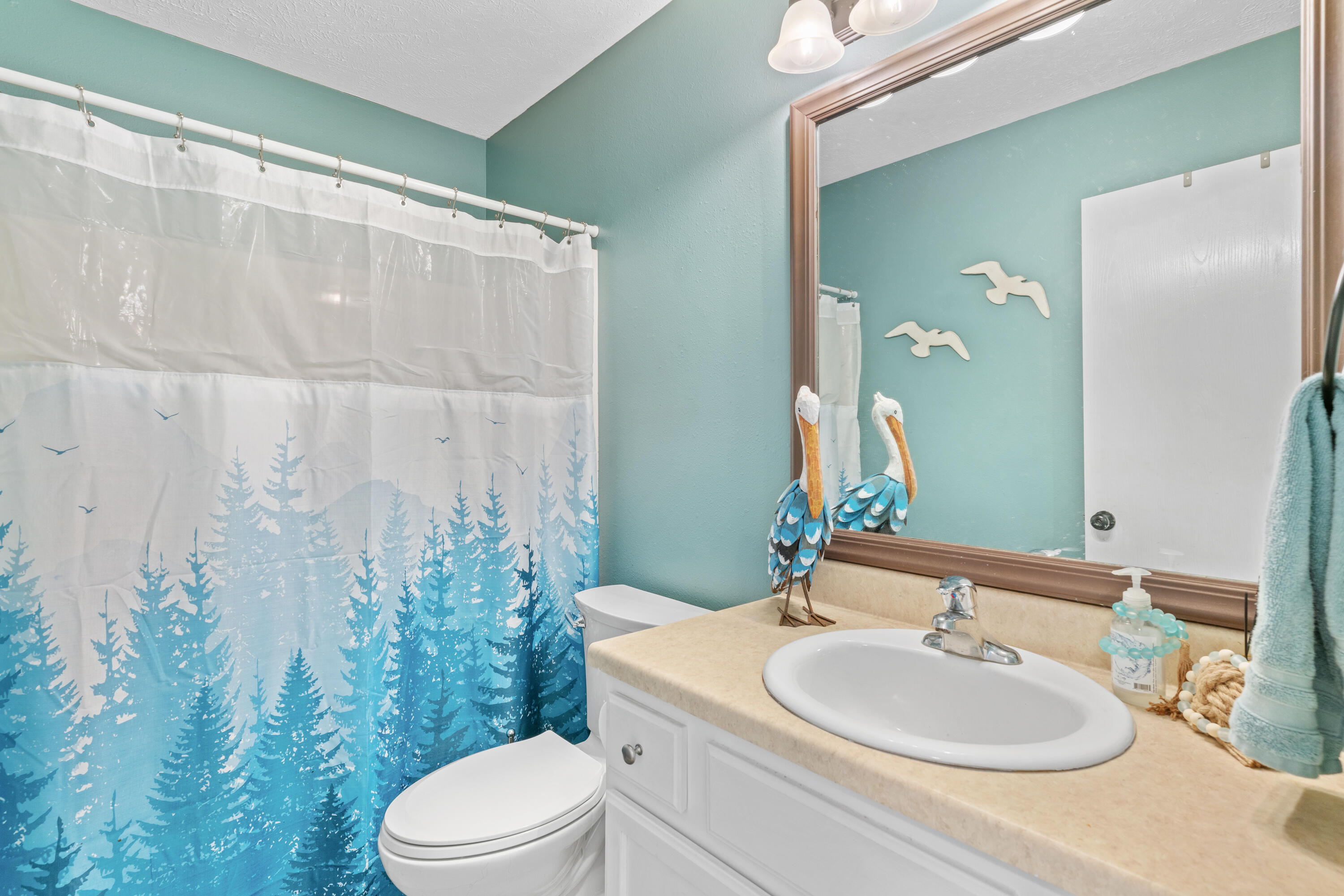715 Woodlawn Street Property Photo 15