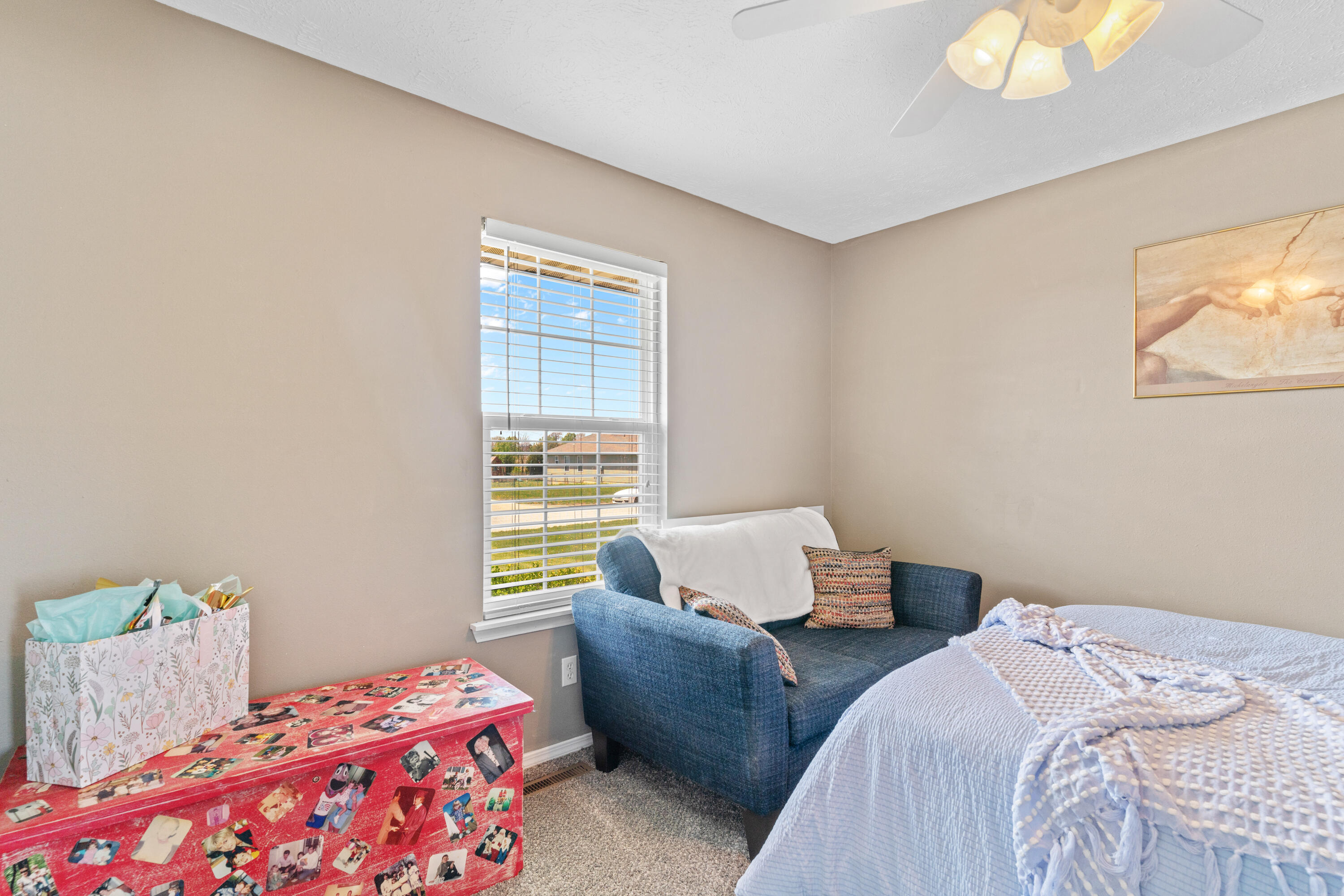 715 Woodlawn Street Property Photo 21