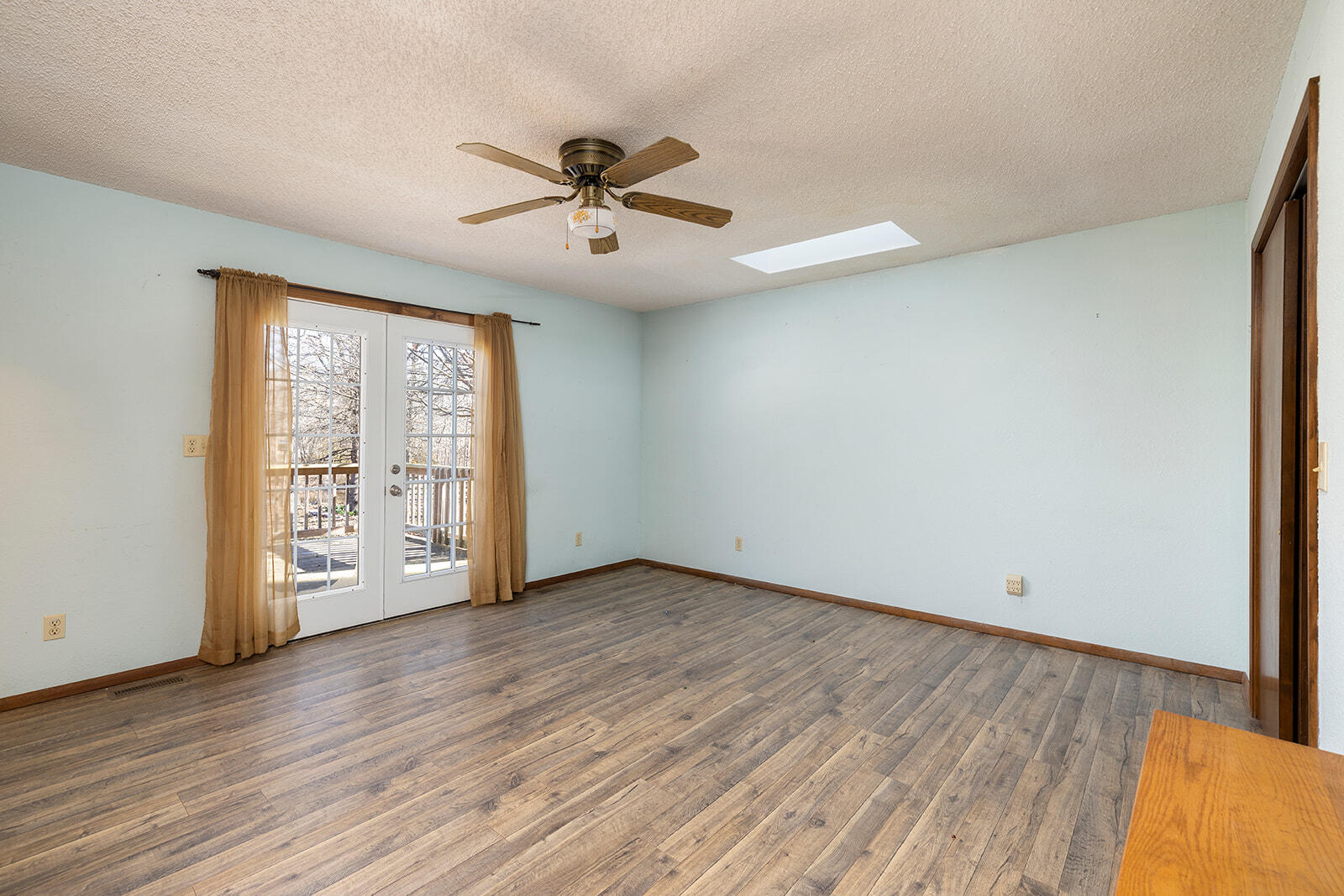 10477 Am Highway Property Photo 27