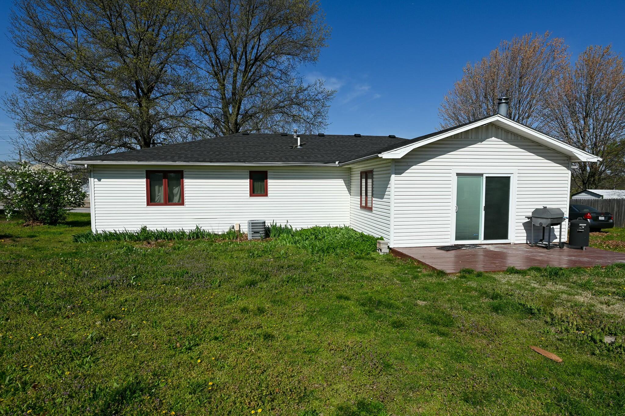 1316 Glenwood Place Property Photo 7