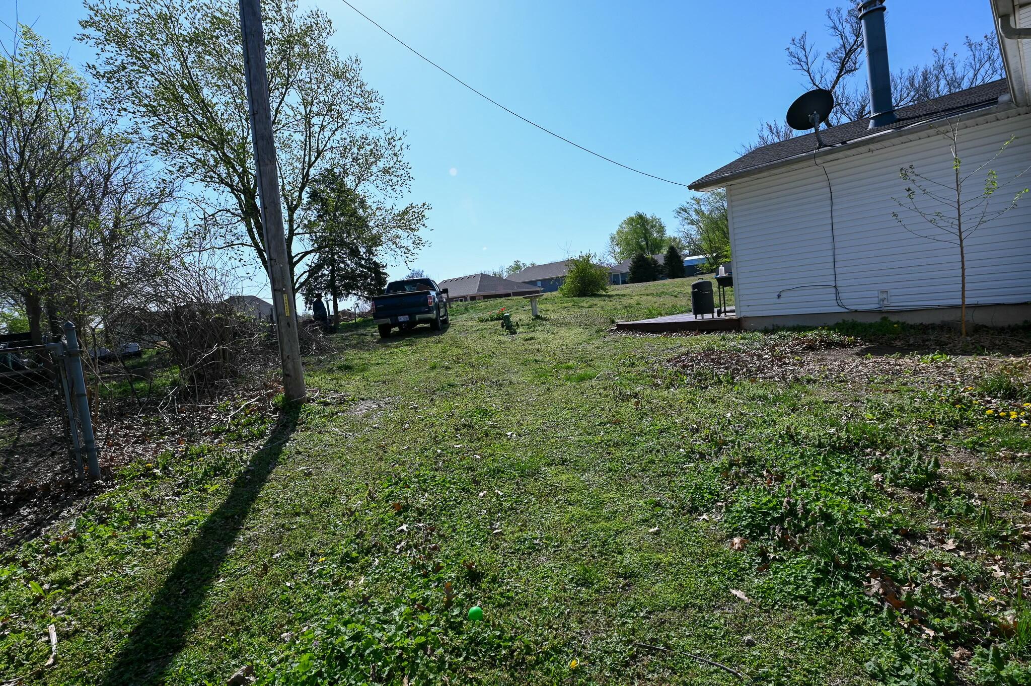 1316 Glenwood Place Property Photo 9