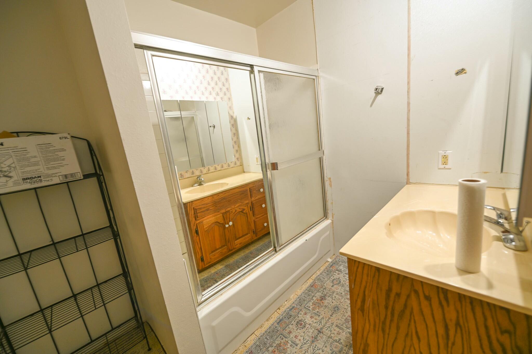 1316 Glenwood Place Property Photo 19