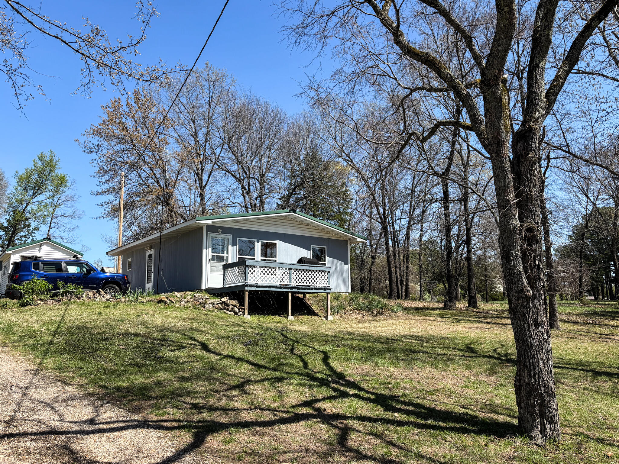 8827 Highway 160 Property Photo