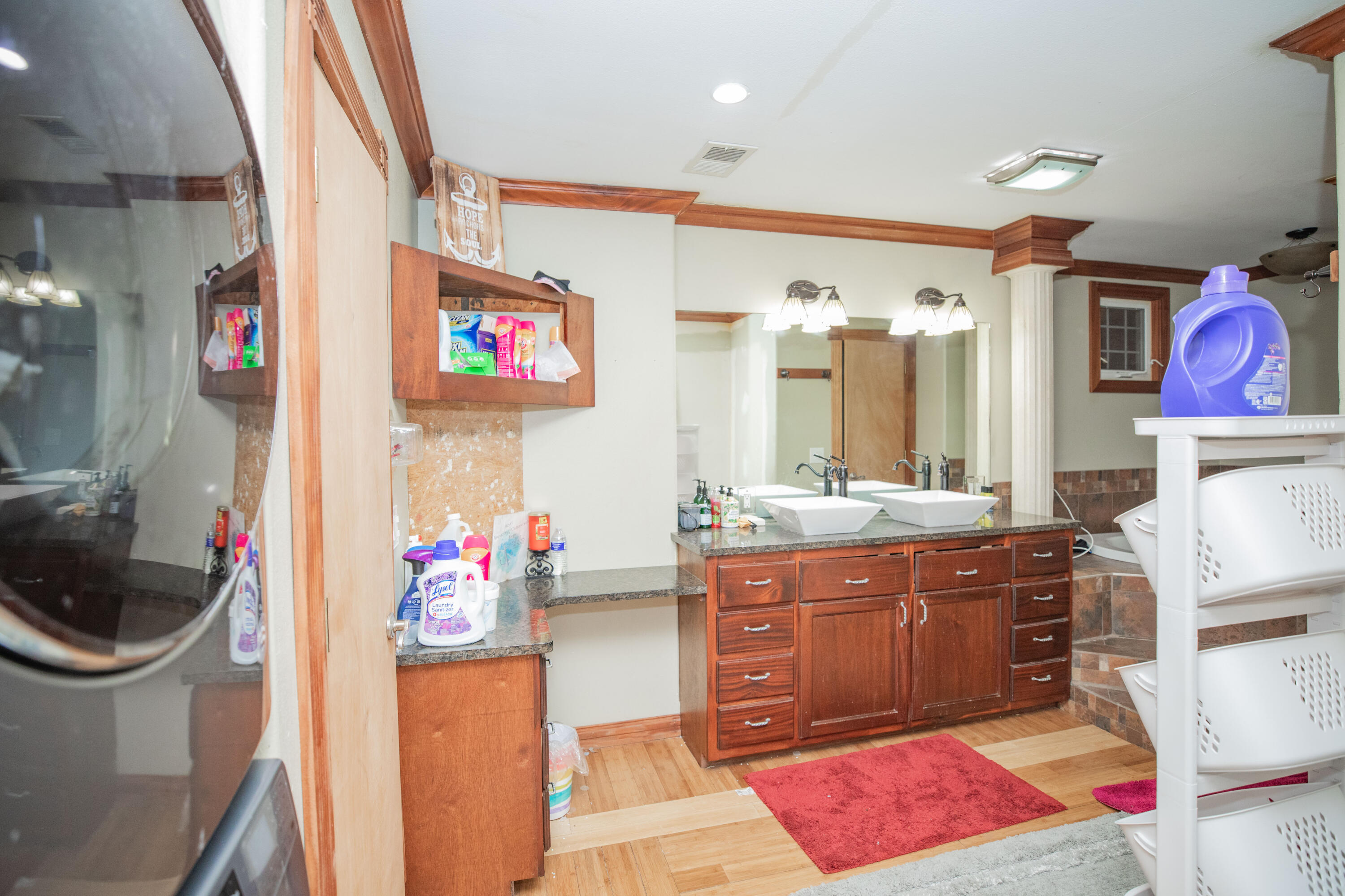 201 South Clark Avenue Property Photo 12