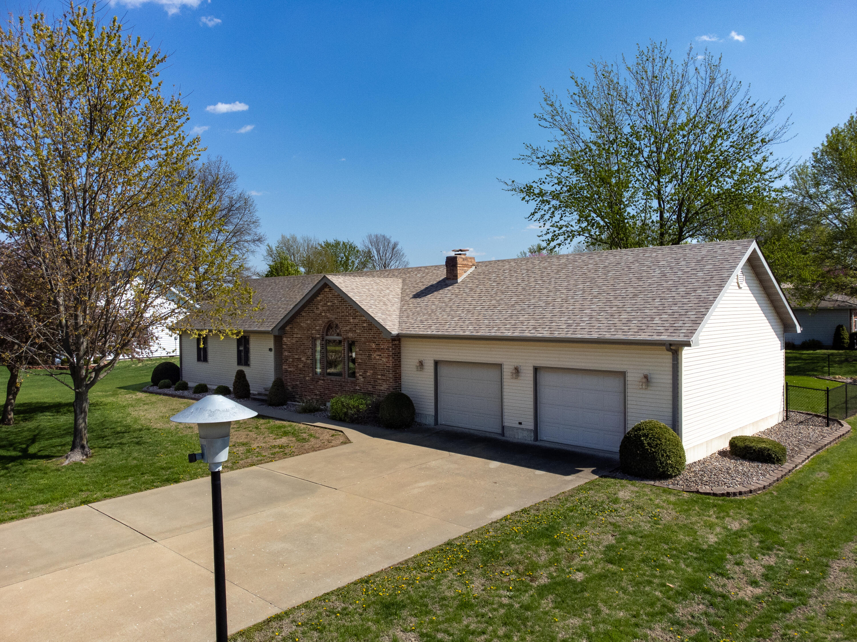 200 North Blair Drive Property Photo