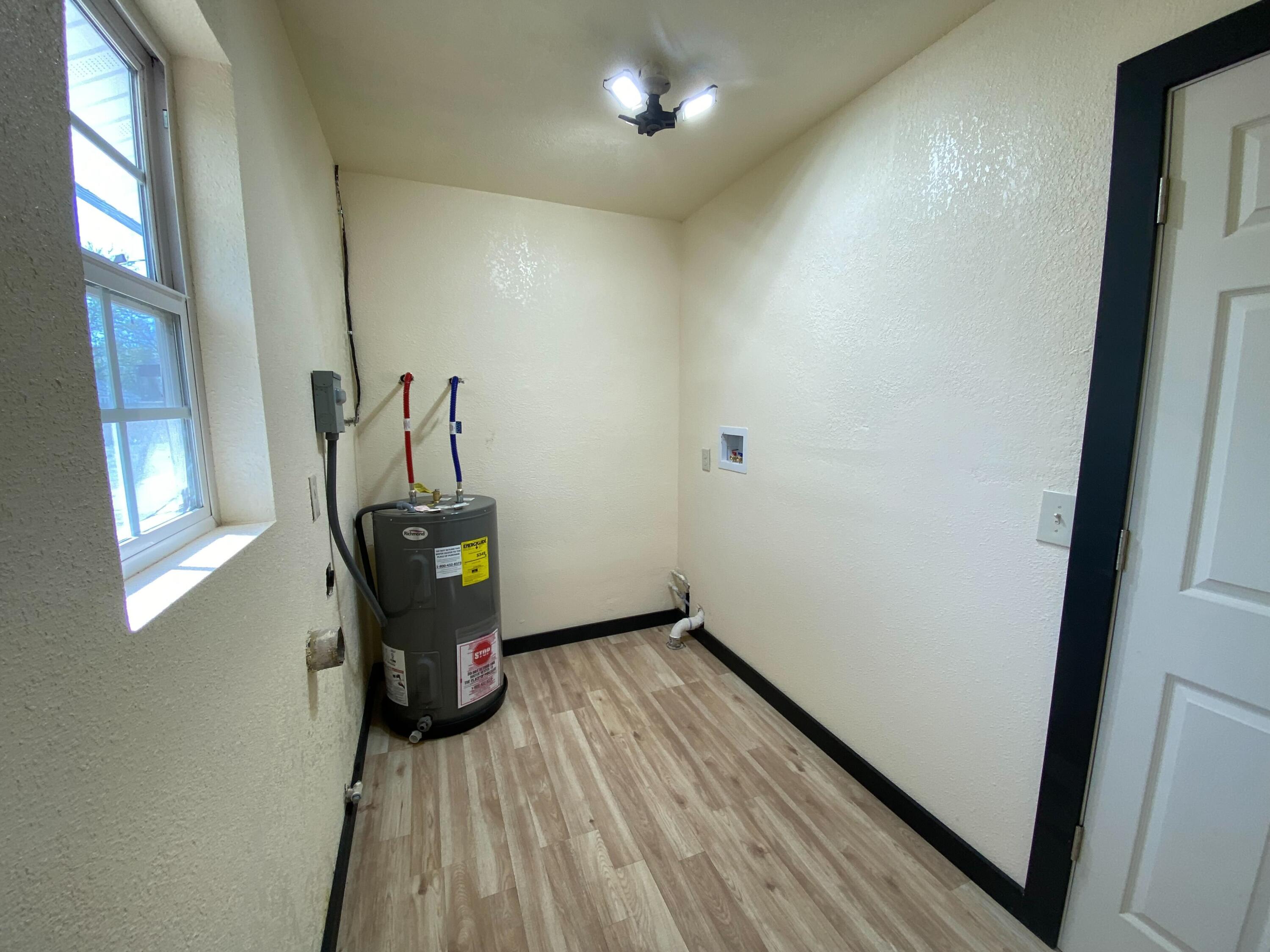 821 Roosevelt Avenue Property Photo 19