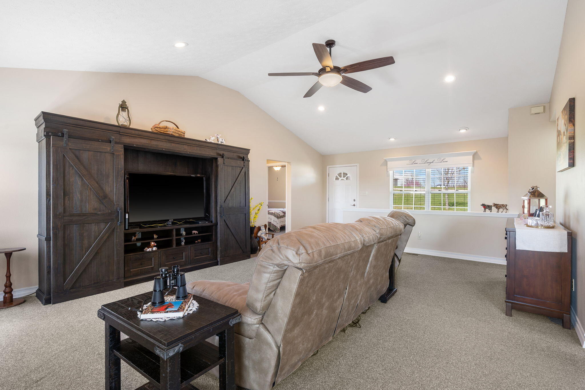 114 Hedge Apple Road Property Photo 8