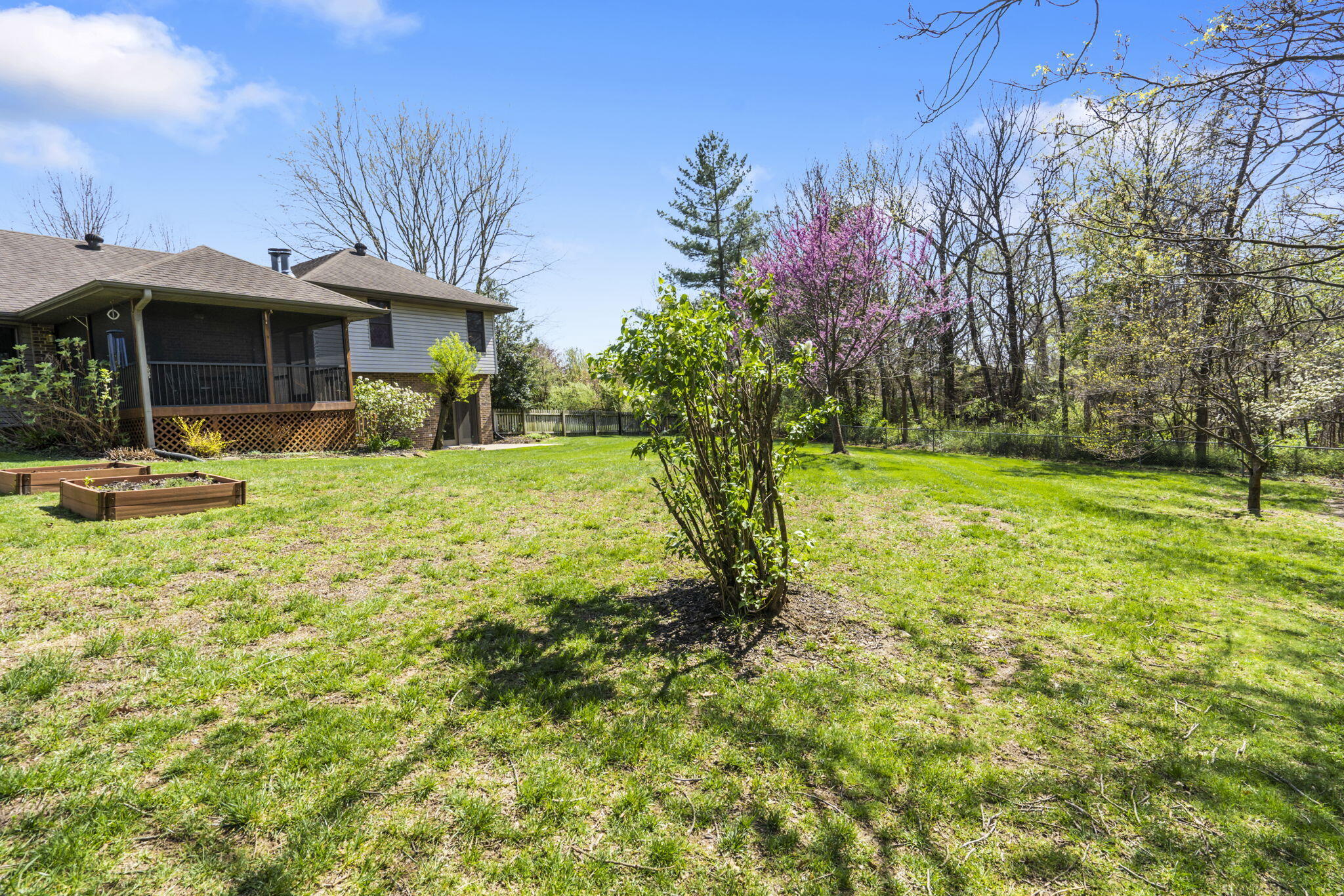 745 North Hilltop Court Property Photo 30