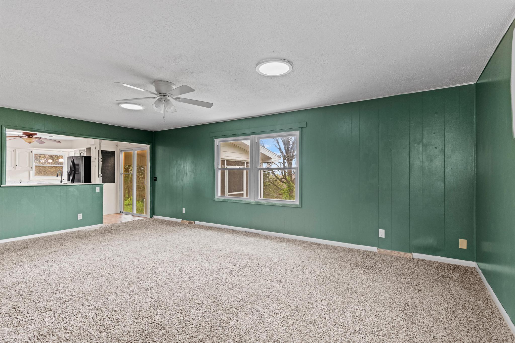 5923 South Hilltop Drive Property Photo 17