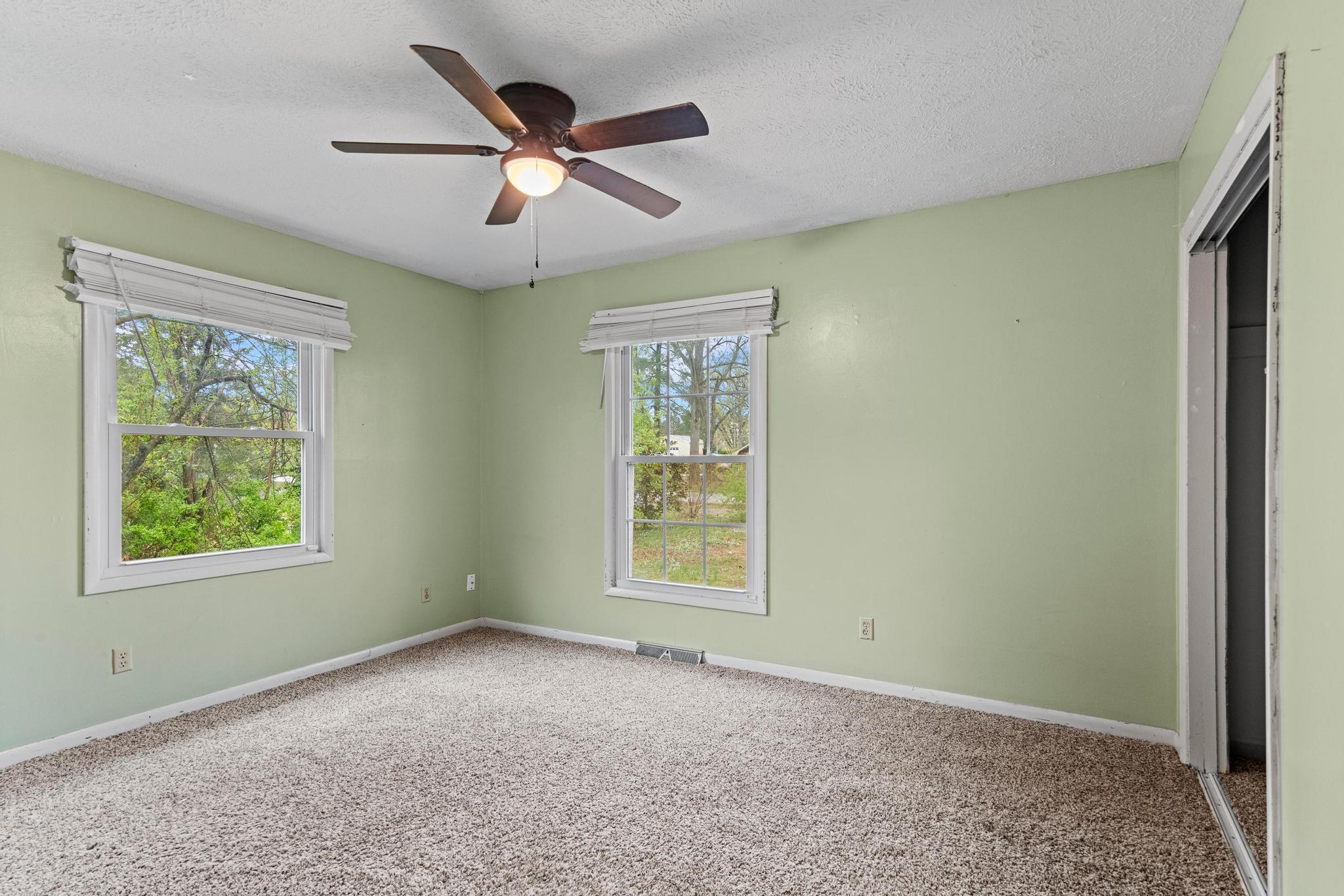 5923 South Hilltop Drive Property Photo 25