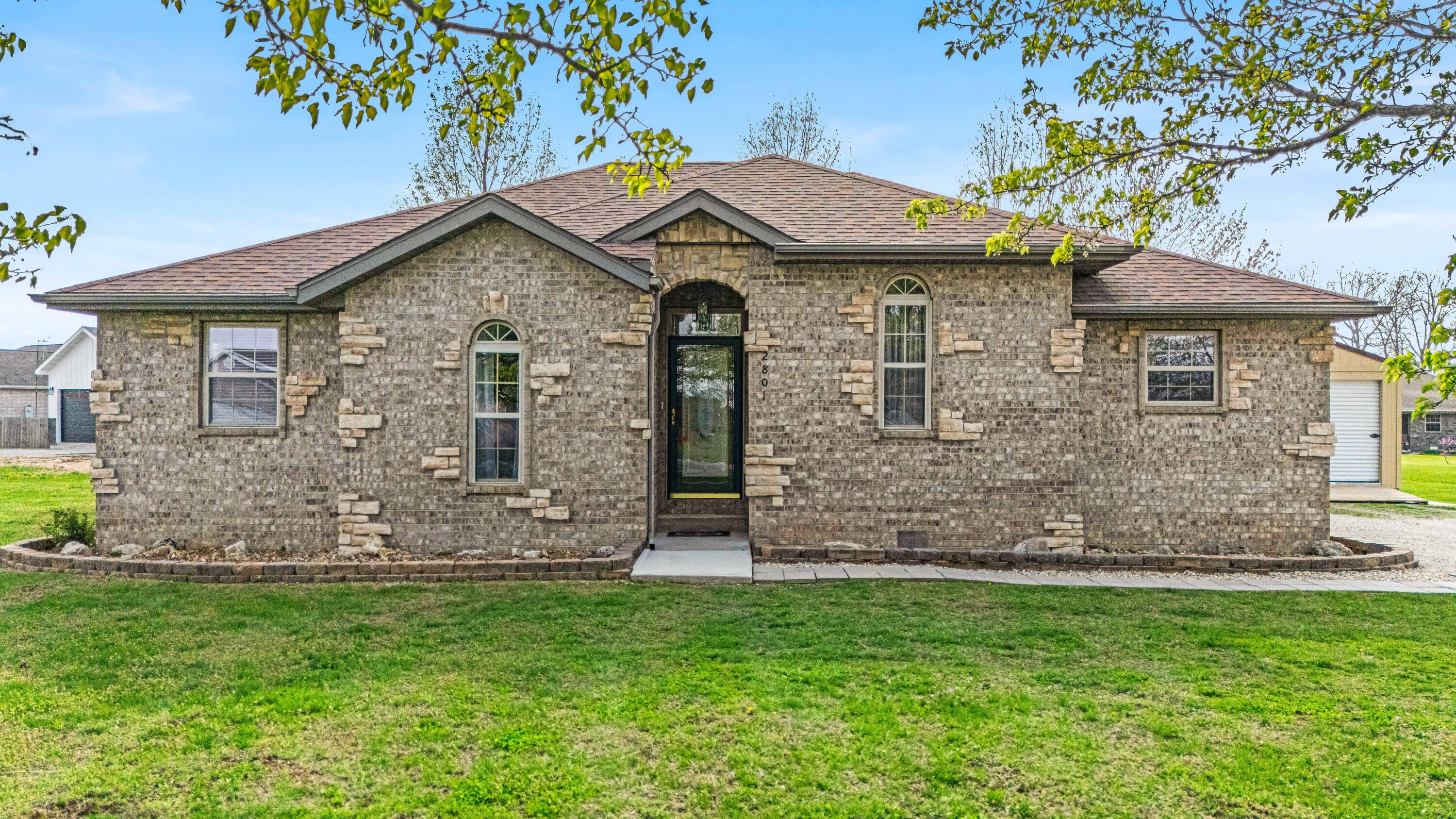 2801 University Boulevard Property Photo