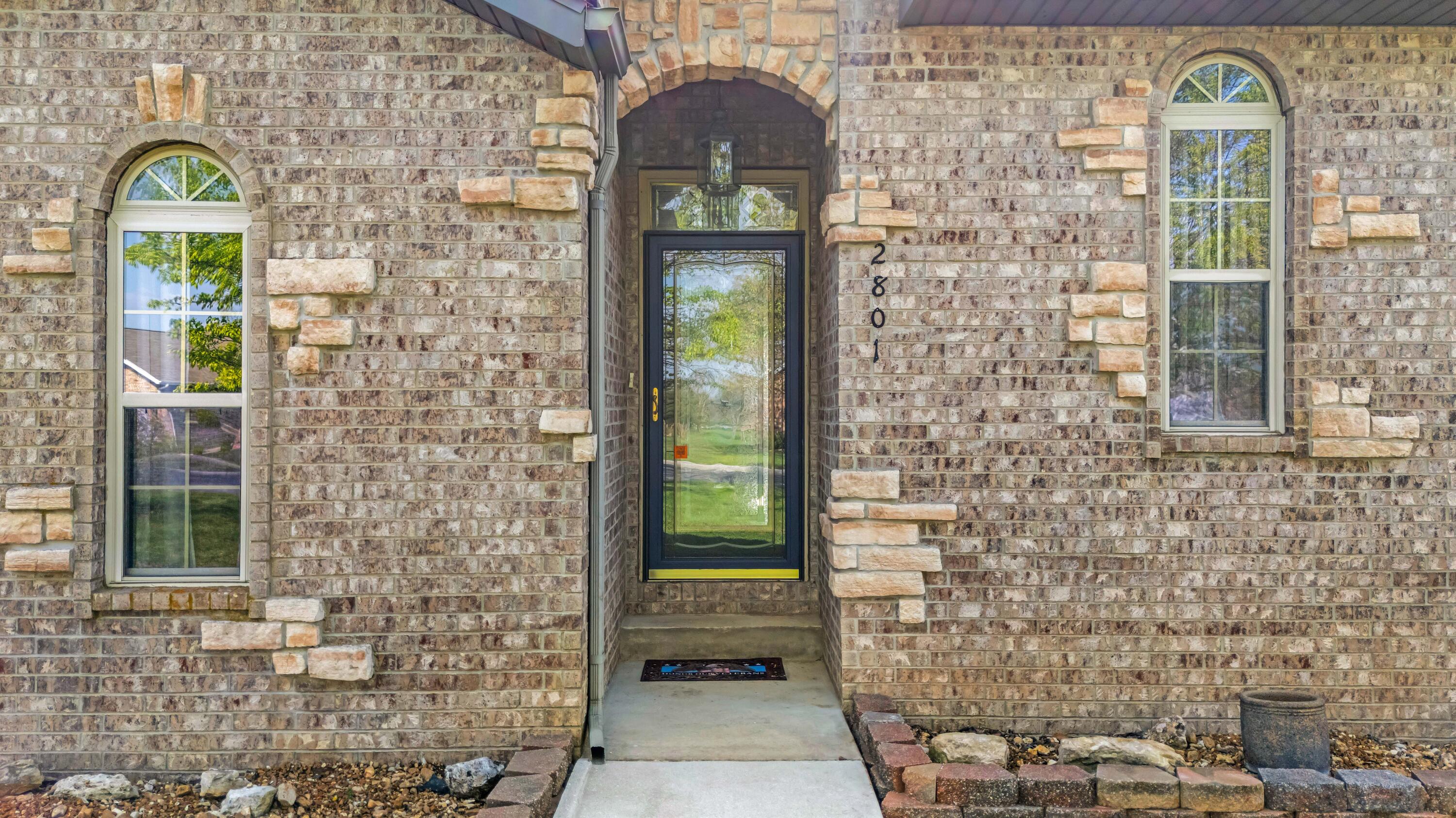 2801 University Boulevard Property Photo 2