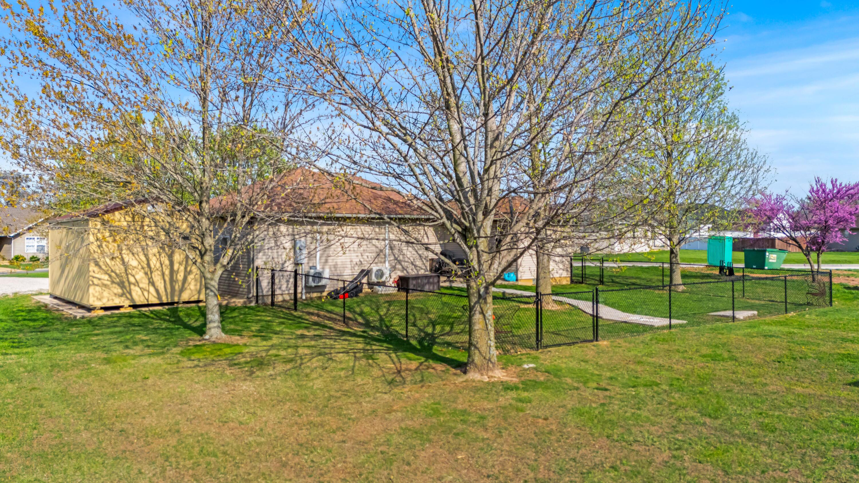 2801 University Boulevard Property Photo 10