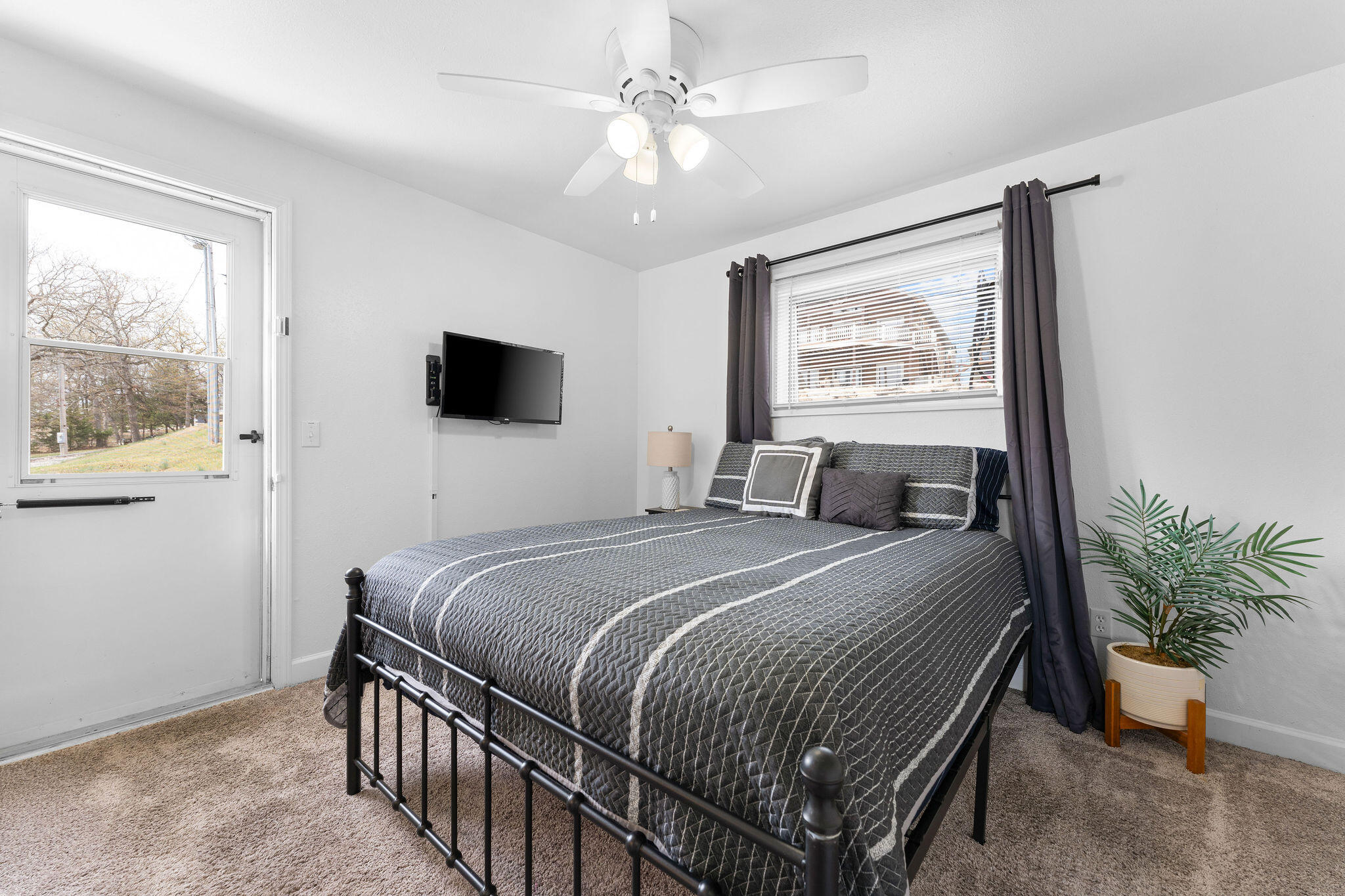 Property Photo 38