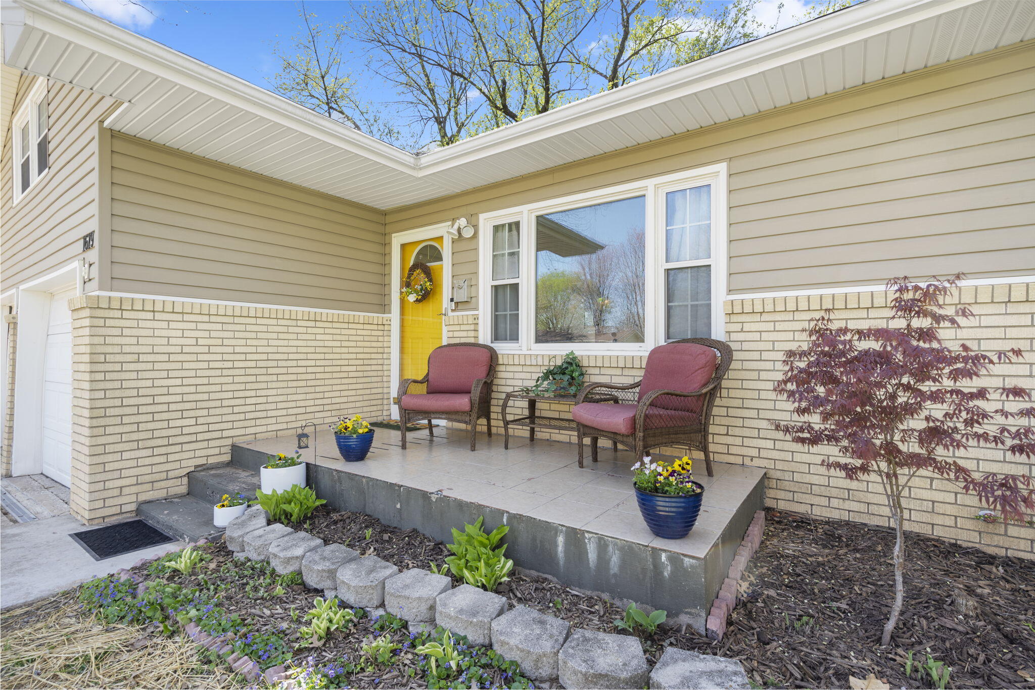 1619 South Saint Charles Avenue Property Photo 3