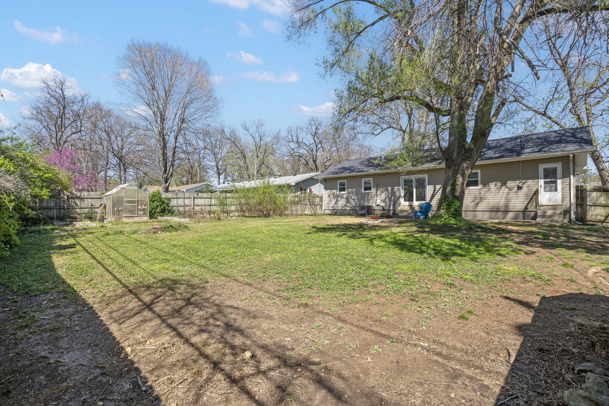 1619 South Saint Charles Avenue Property Photo 23