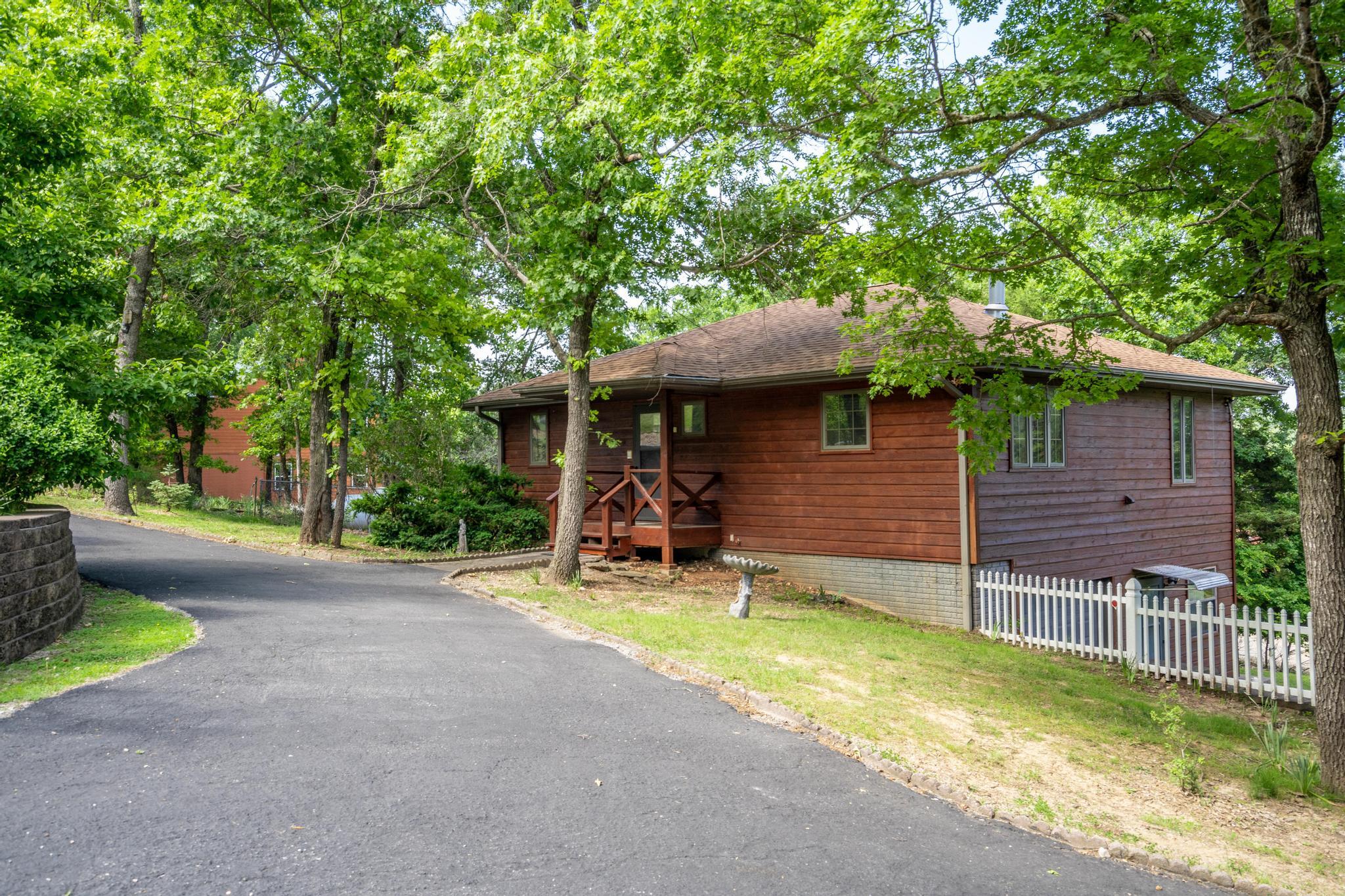205 Forest Lane Property Photo 7