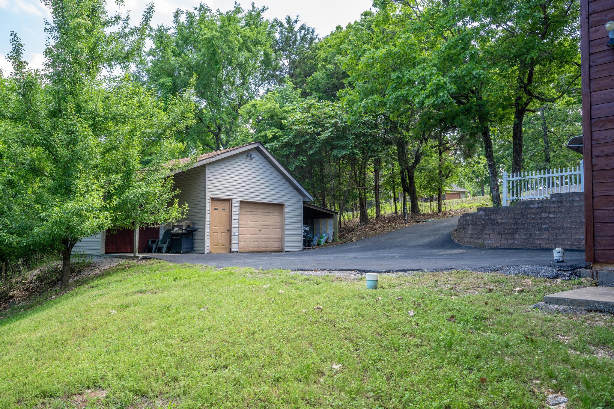 205 Forest Lane Property Photo 35