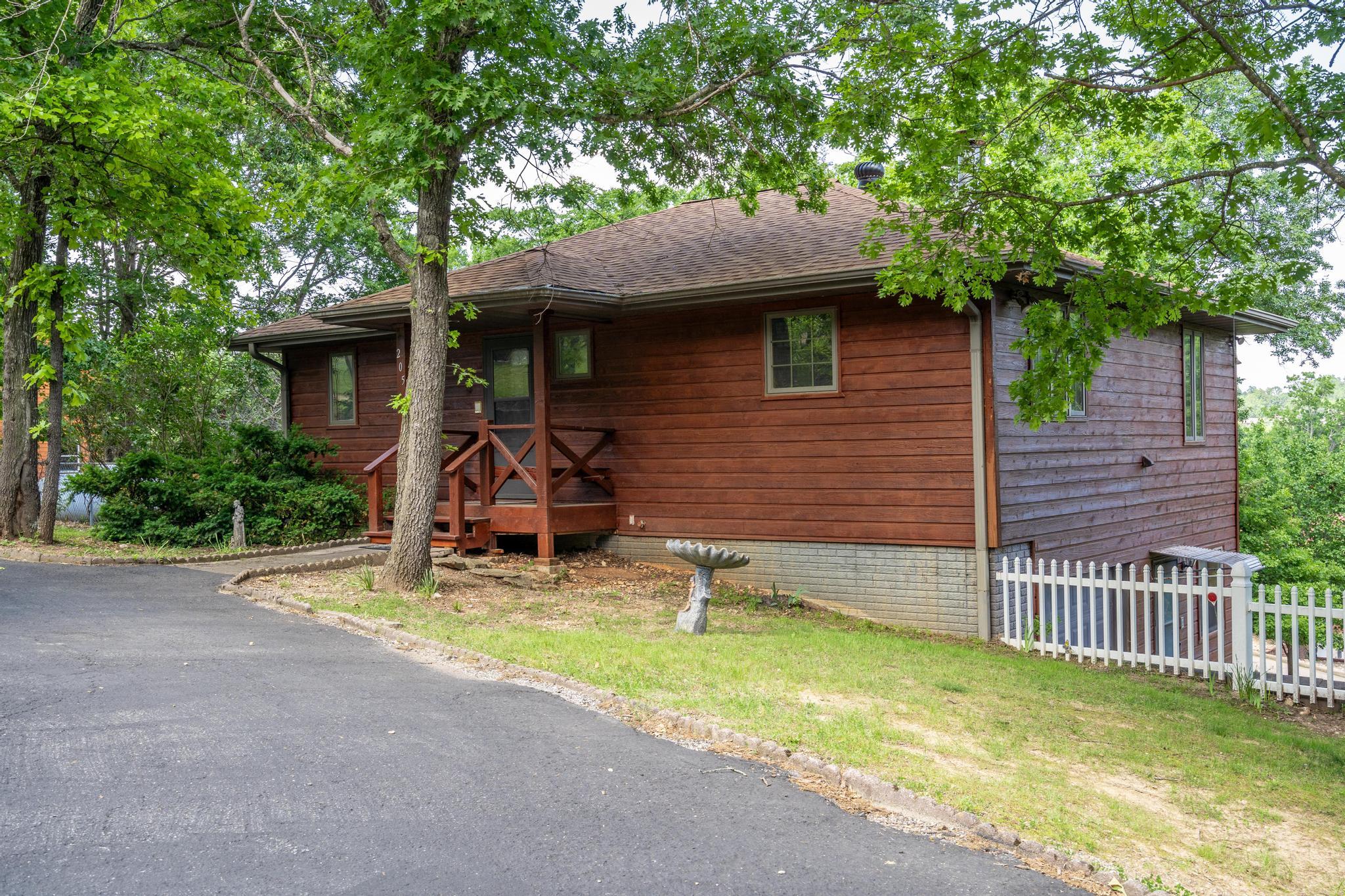205 Forest Lane Property Photo 39