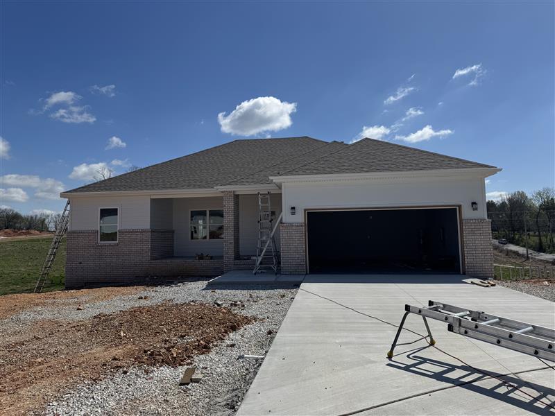 610 North Baywood Drive Property Photo 1