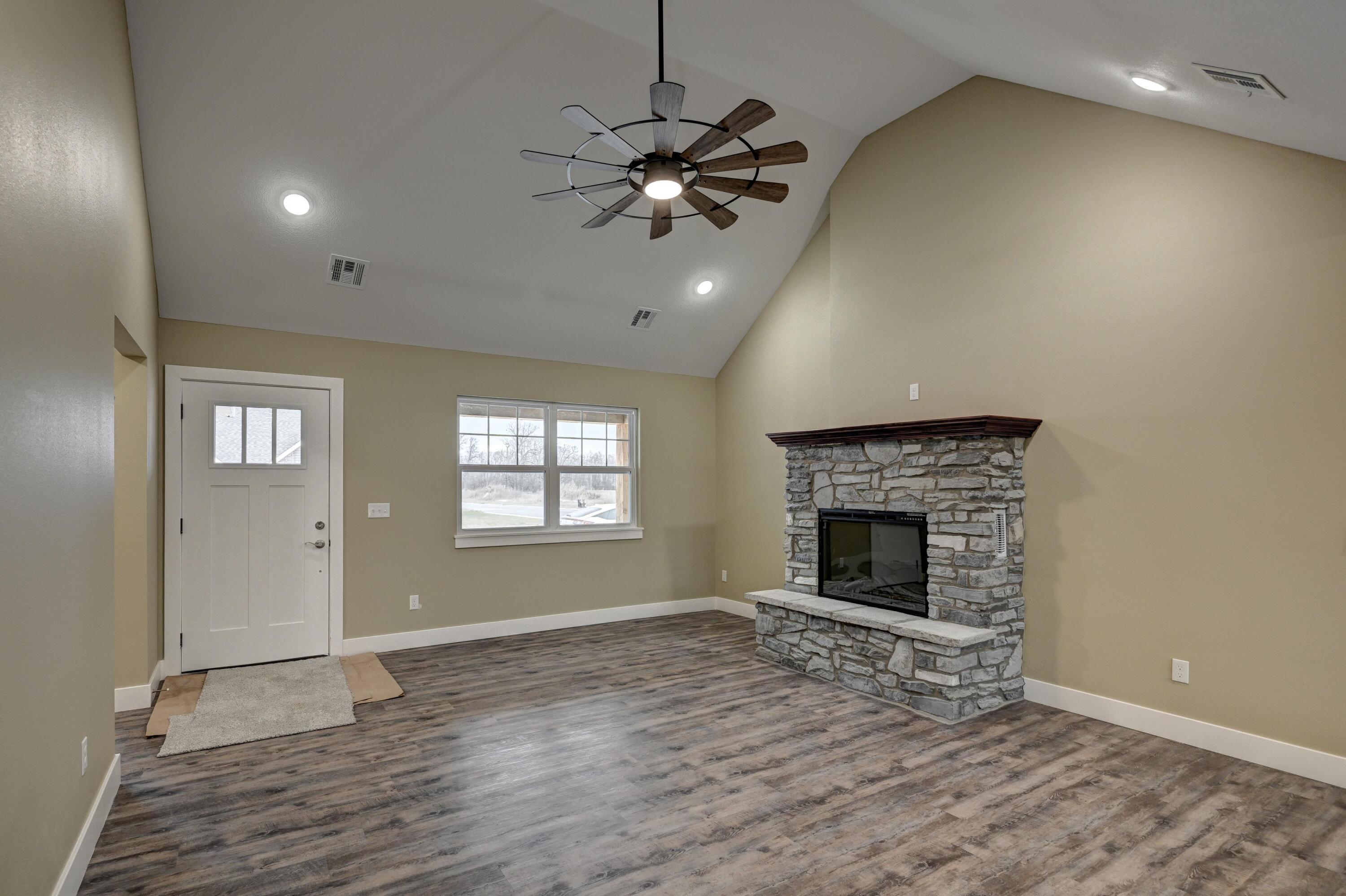 17911 Kirksville Road Property Photo 4