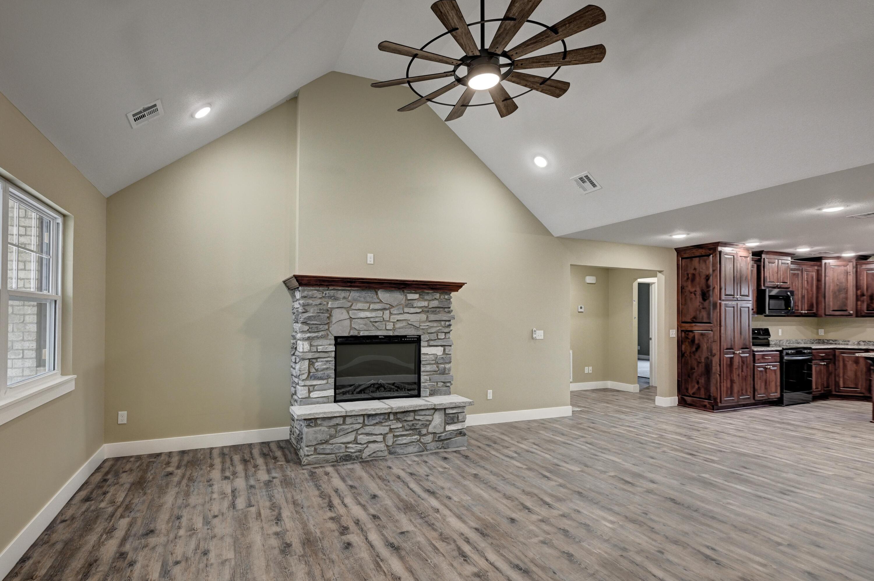 17911 Kirksville Road Property Photo 5