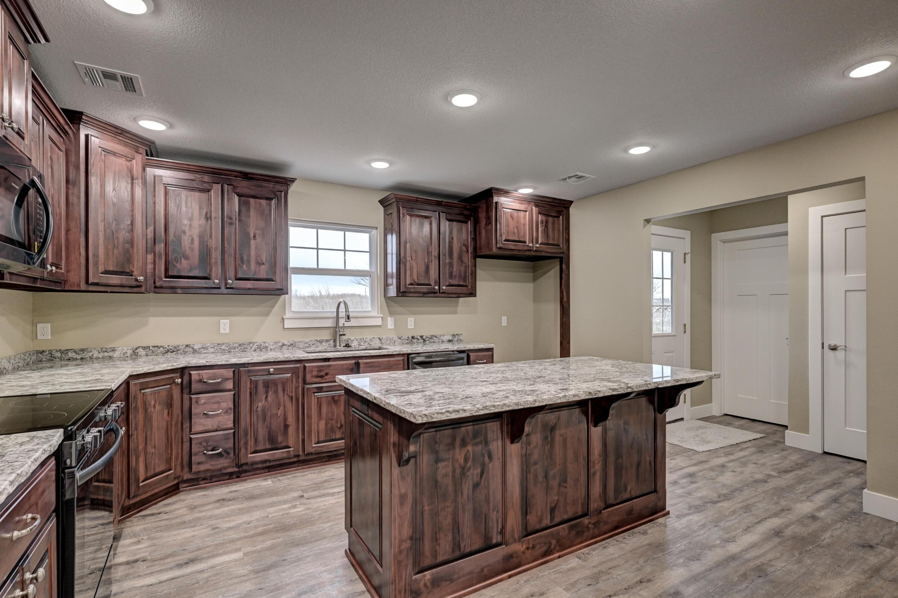 17911 Kirksville Road Property Photo 12