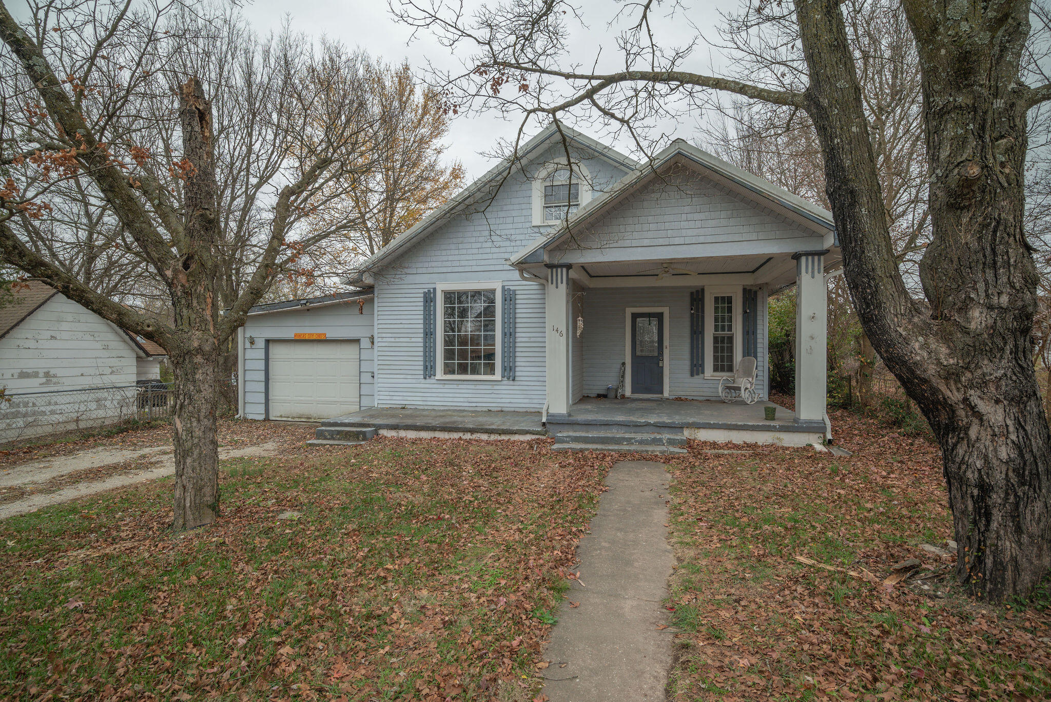 146 East Blow Street Property Photo 3