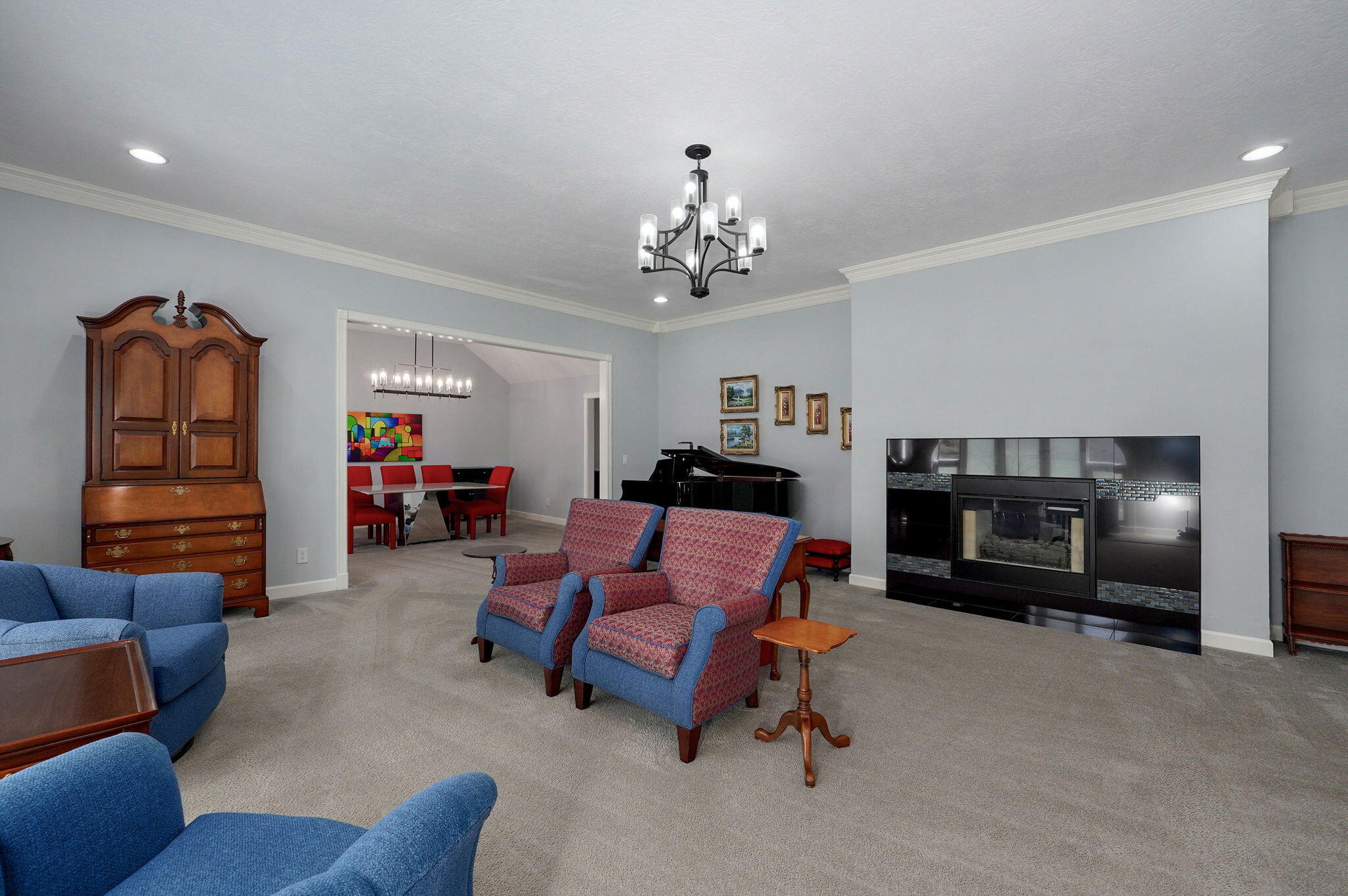 4807 Rolling Hills Drive Property Photo 11