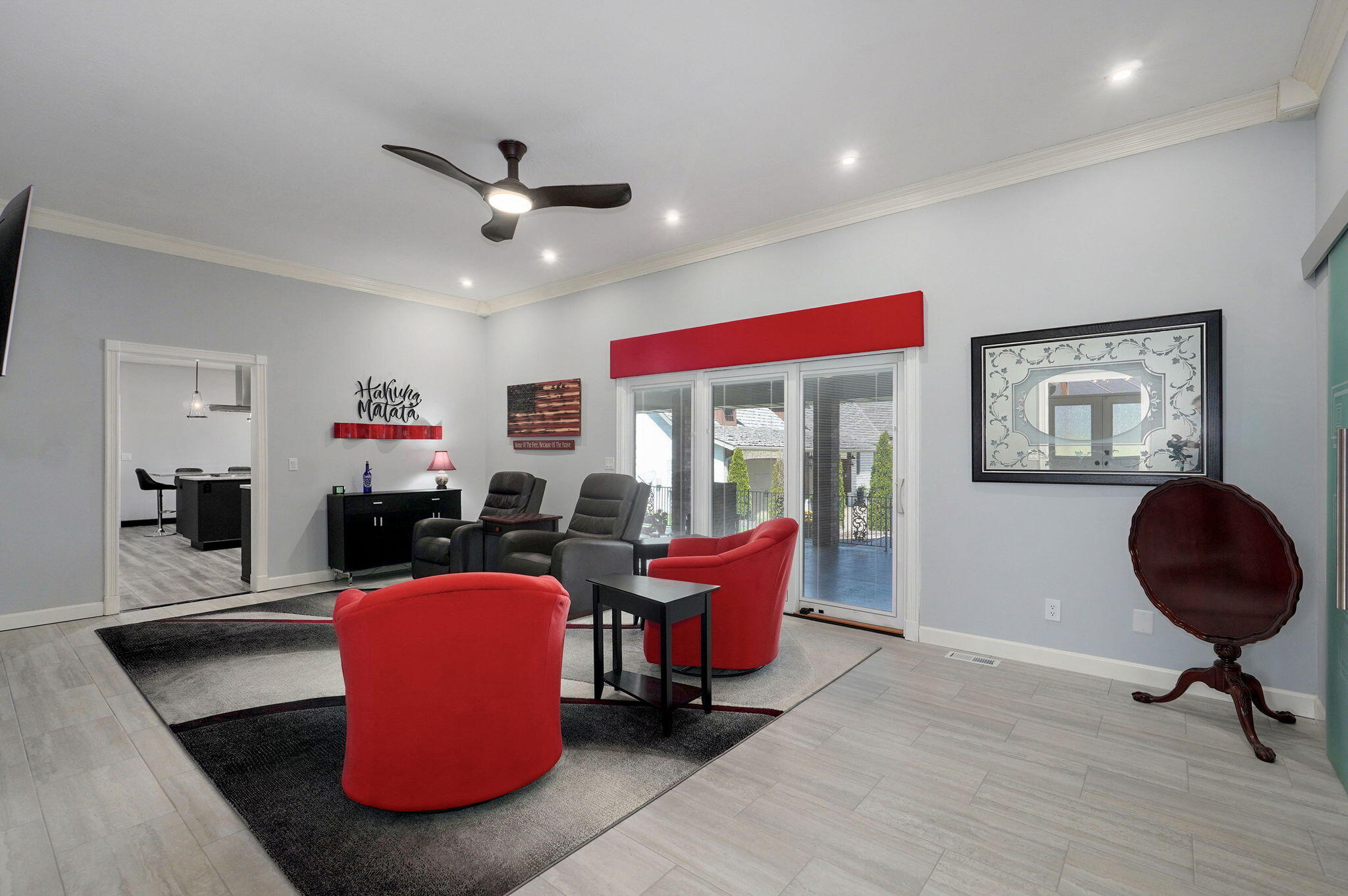4807 Rolling Hills Drive Property Photo 17