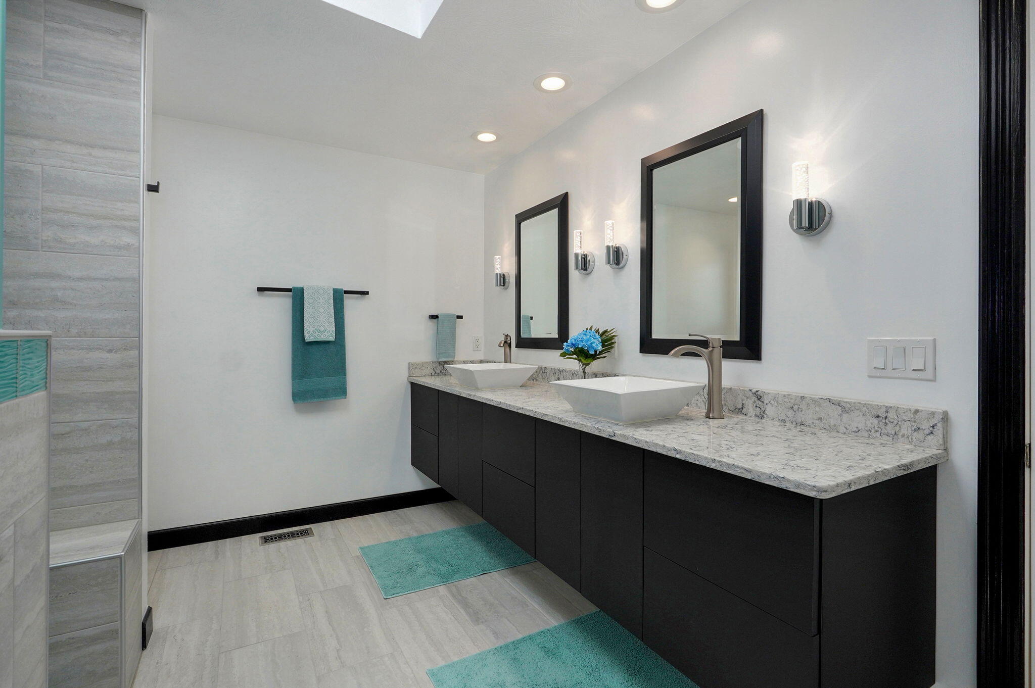 4807 Rolling Hills Drive Property Photo 33