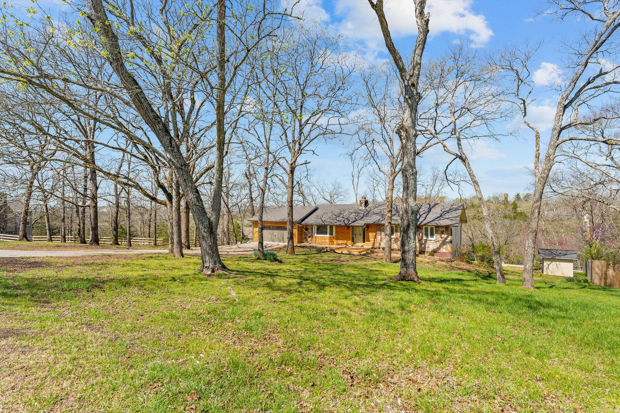 182 Woodson Bend Road Property Photo 3